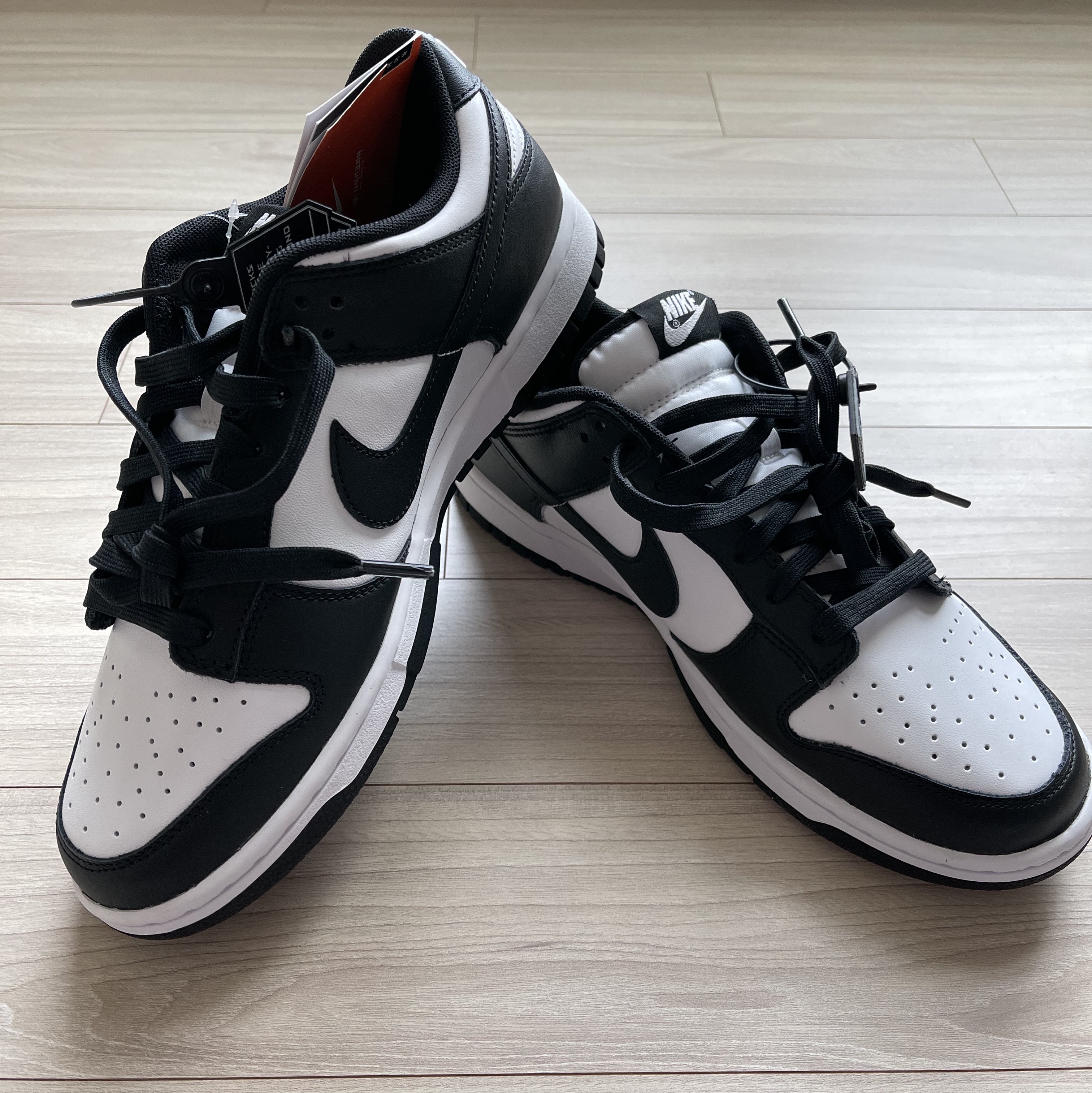 Nike Dunk Low Retro Black 착용 스타일