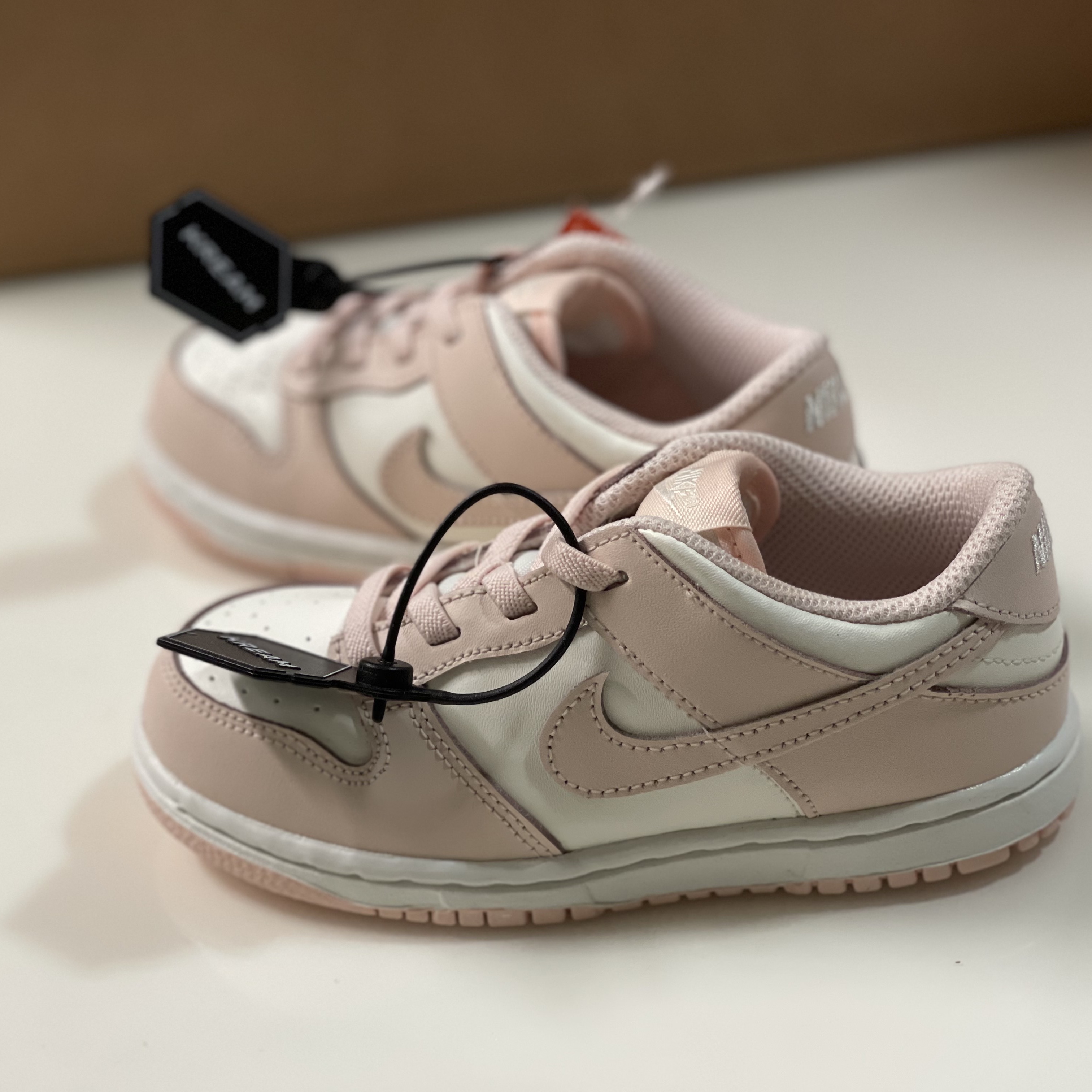 (TD) Nike Dunk Low Orange Pearl 착용 스타일 - 2
