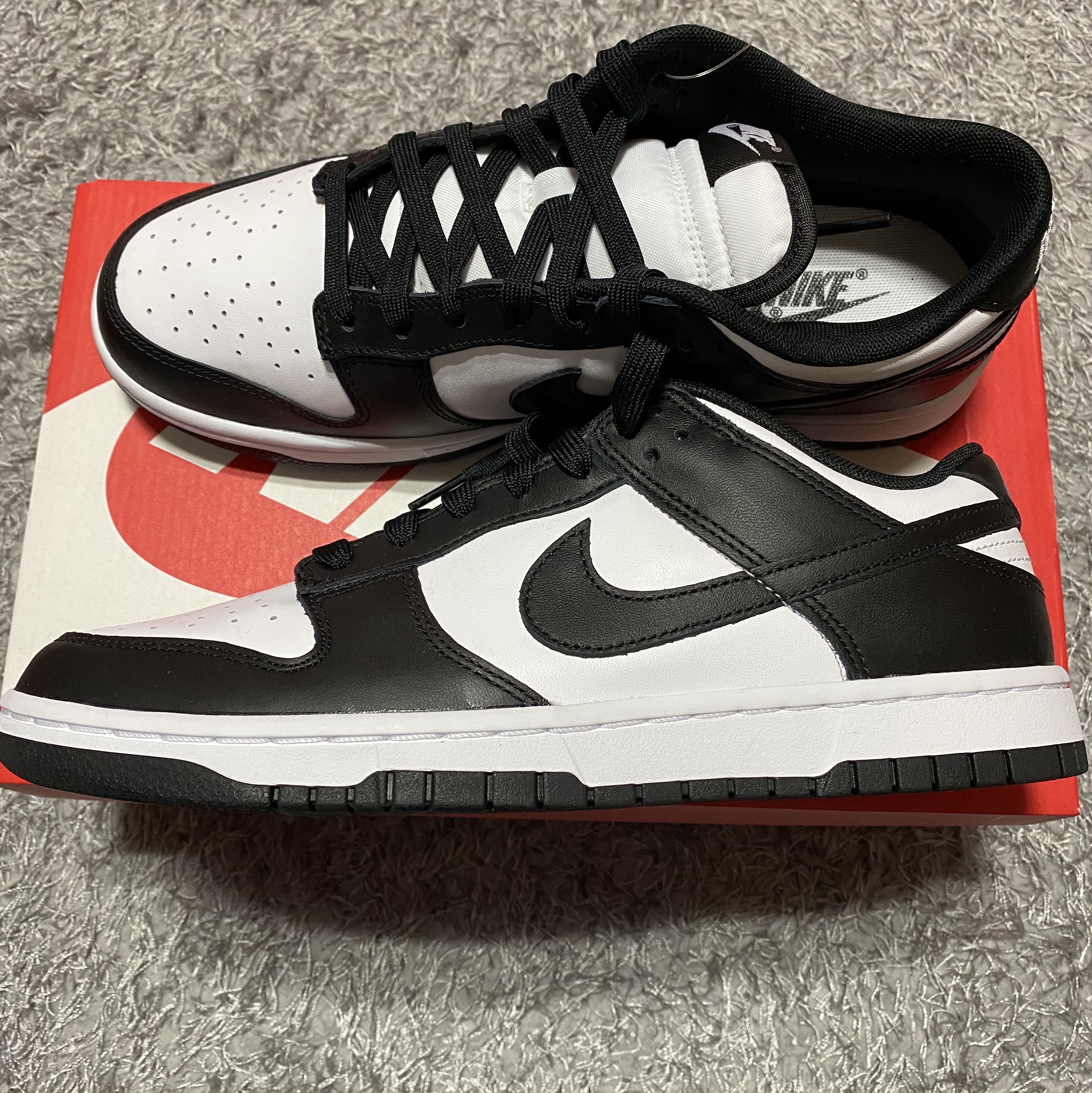 Nike Dunk Low Retro Black 착용 스타일