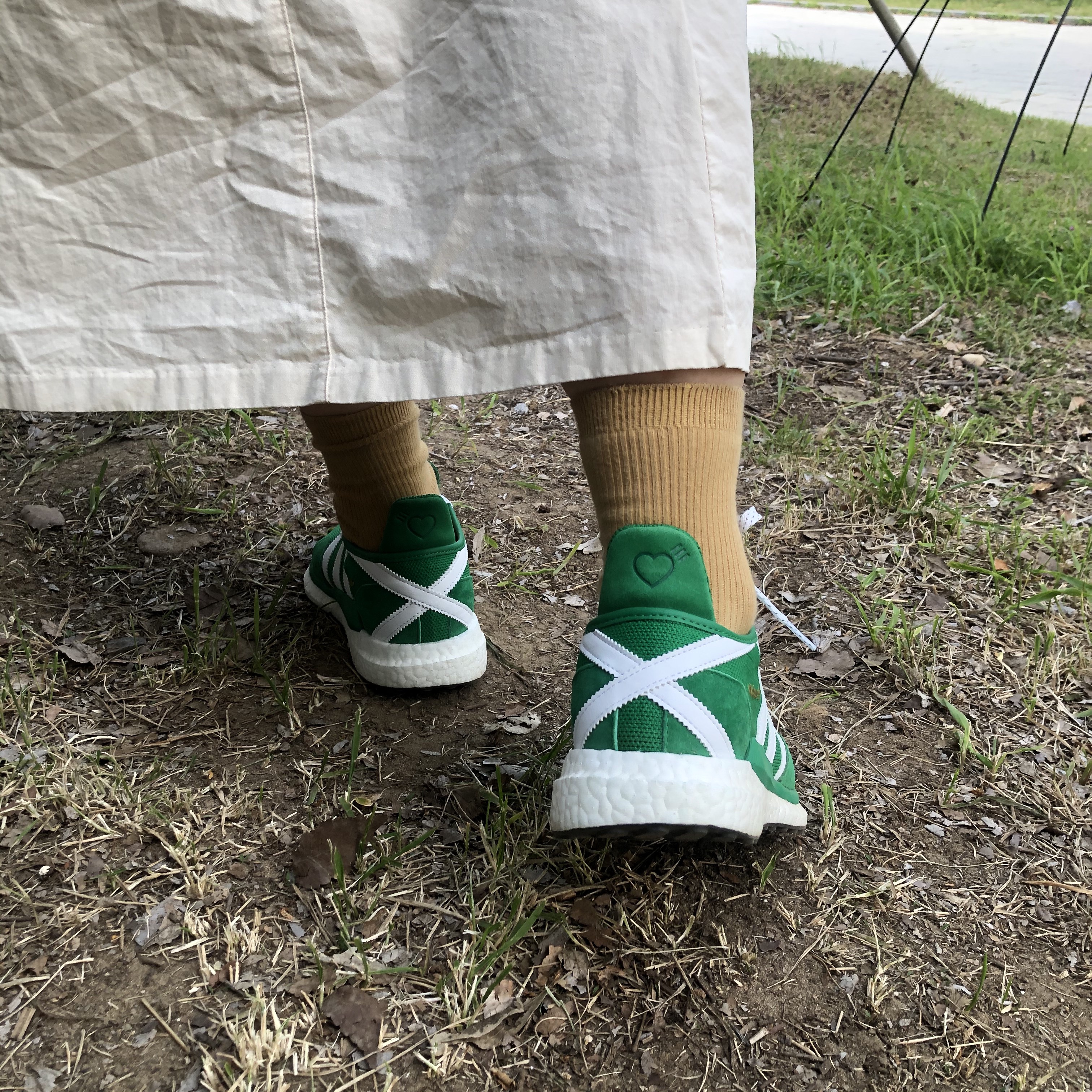 Adidas x Human Made Tokio Solar Hu Green, Adidas x Human Made Tokio Solar Hu White Navy 착용 스타일 - 2