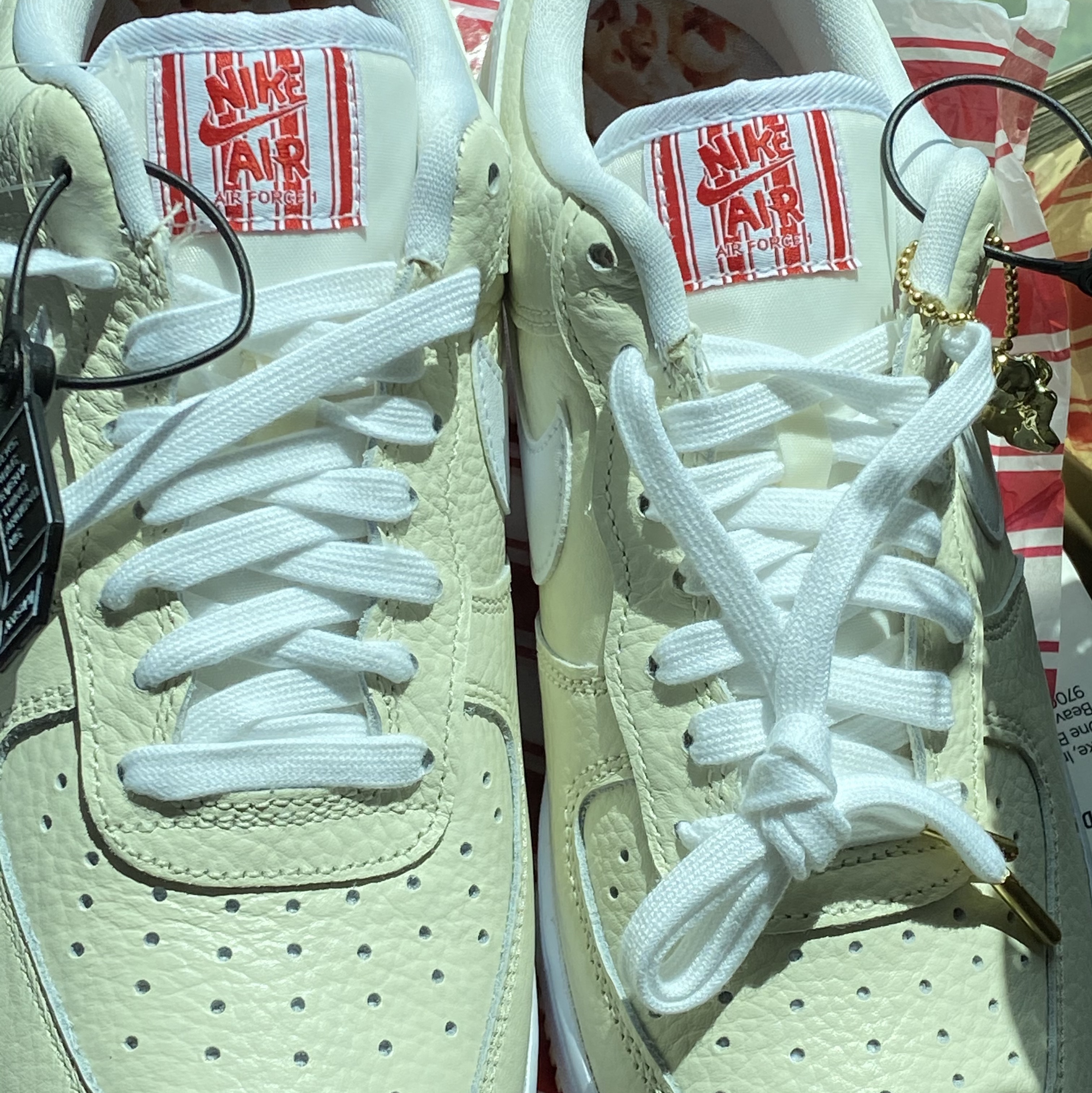 Nike Air Force 1 '07 PRM Popcorn 착용 스타일 - 3