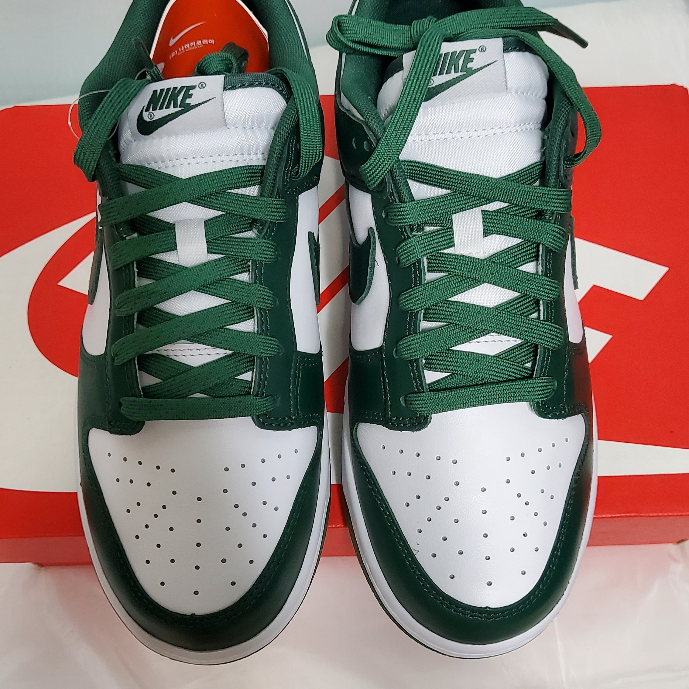 Nike Dunk Low Retro Varsity Green 착용 스타일 - 3