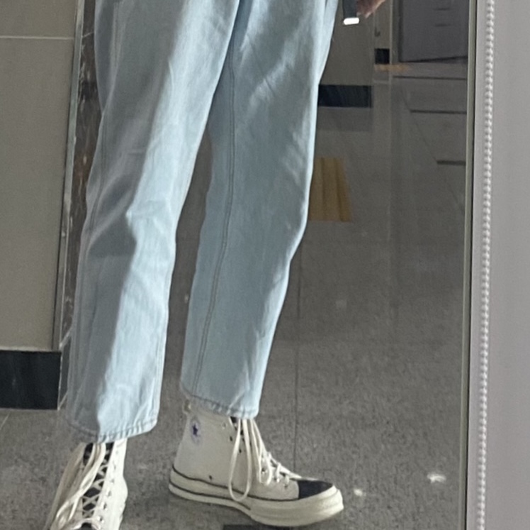 Converse x Fear of God Essentials Chuck 70 Hi Natural 2020 착용 스타일 - 3