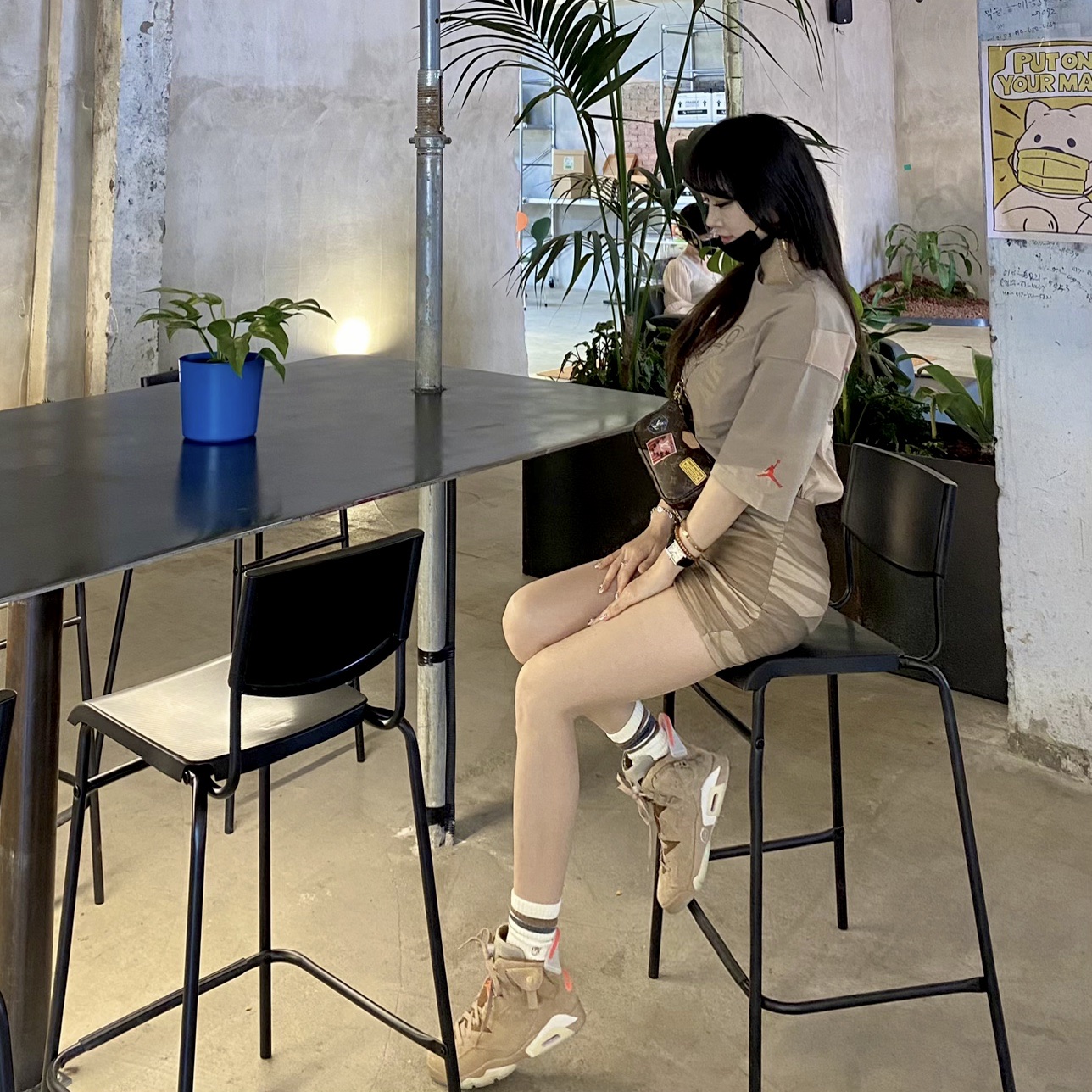 Jordan x Travis Scott S/S Top - Asia, Jordan 6 x Travis Scott Retro SP British Khaki 착용 스타일