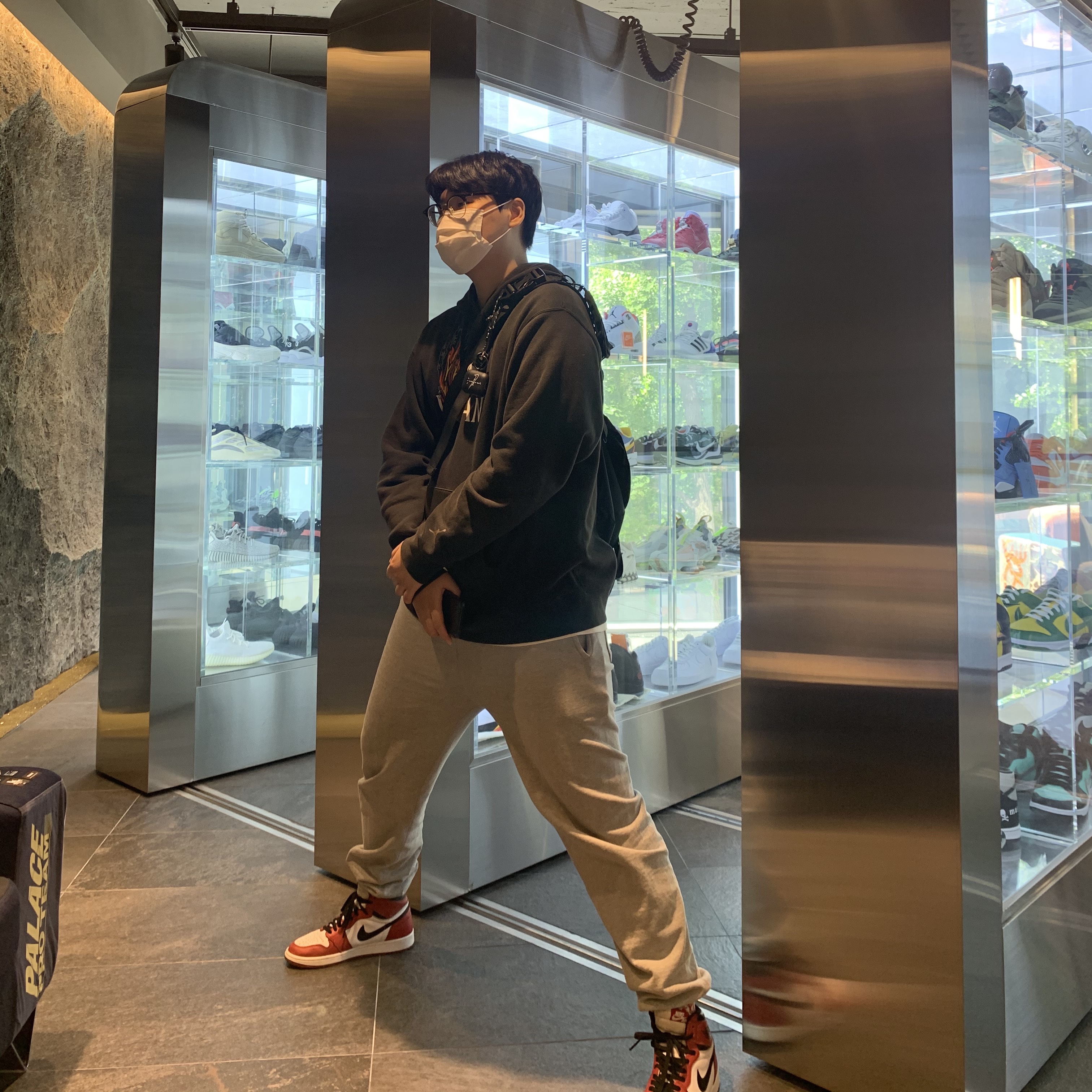 Jordan 1 Retro High OG Chicago 2015, Jordan x Travis Scott MJ Fleece Hoodie - Asia 착용 스타일