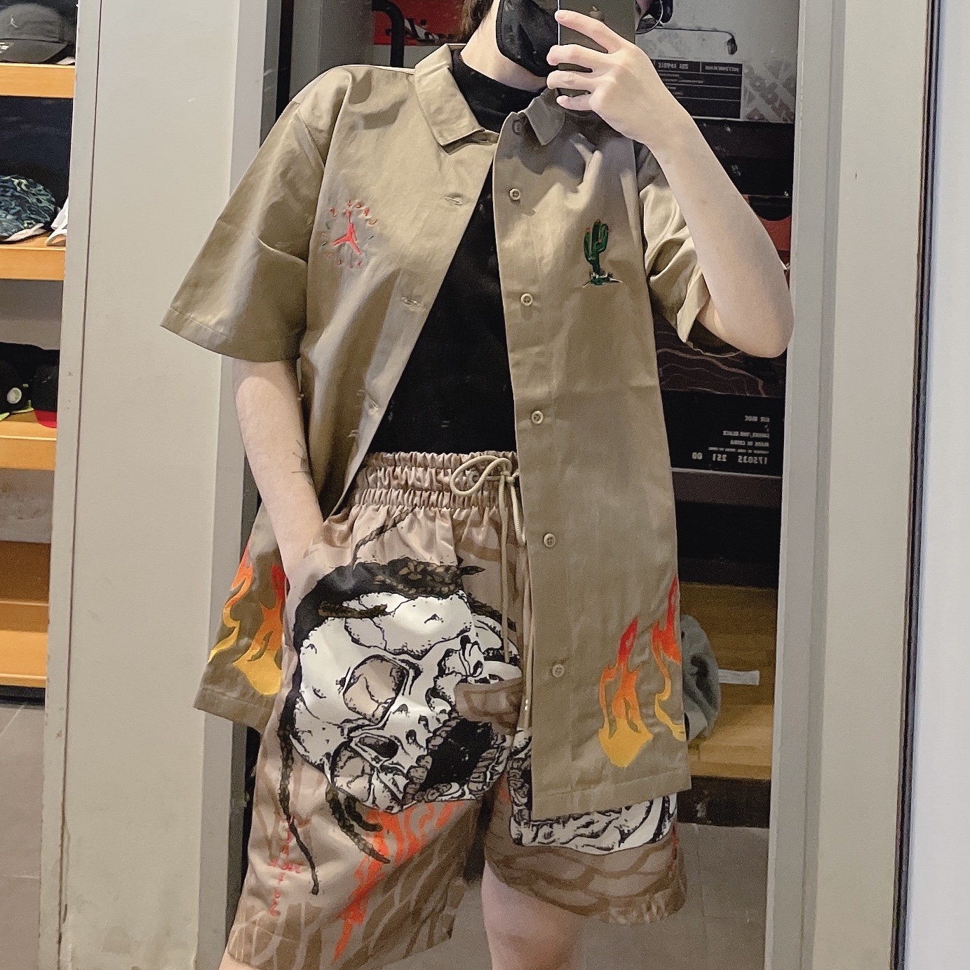 Jordan x Travis Scott Pool Shorts - Asia, Jordan x Travis Scott Button Down Top - Asia 착용 스타일