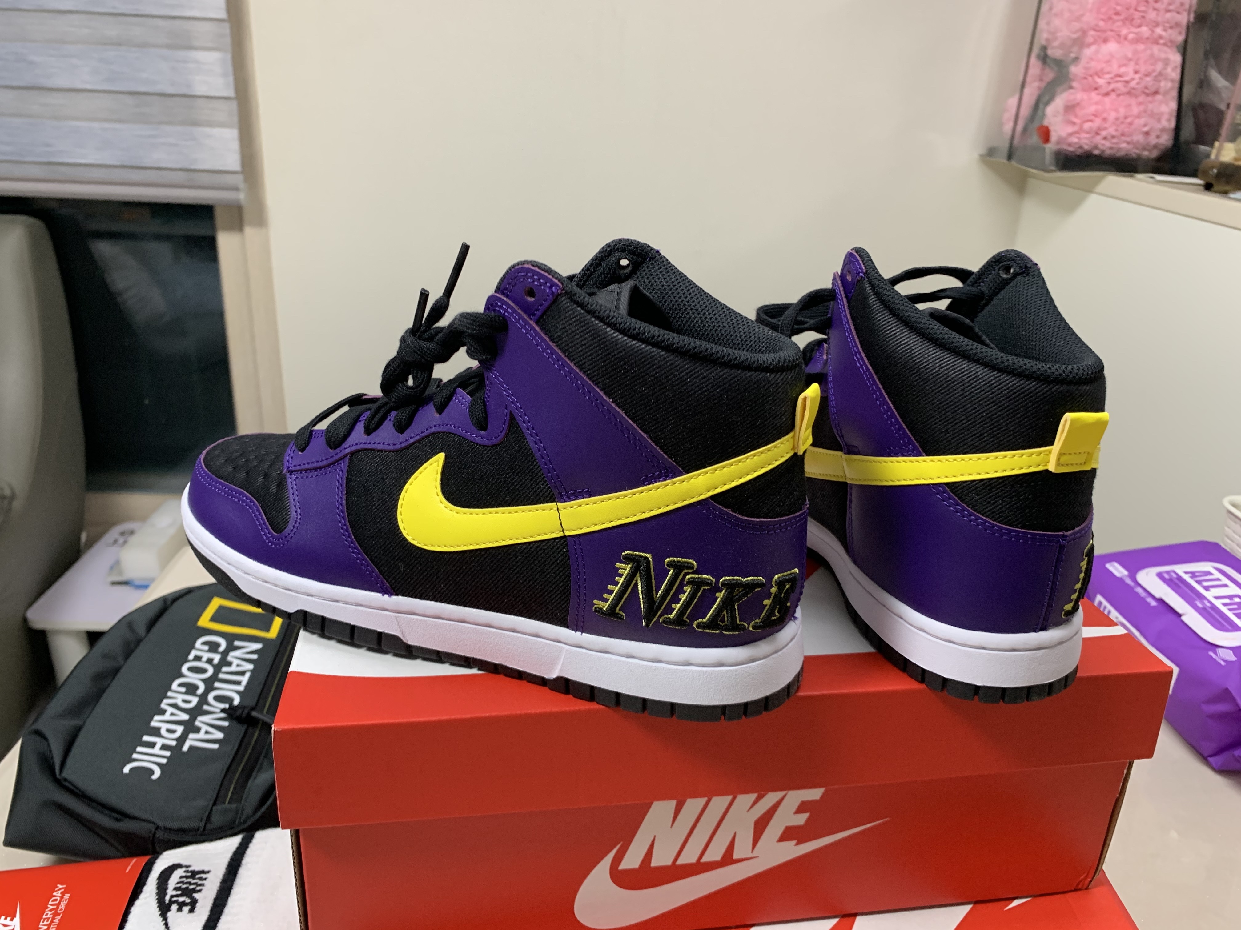 Nike Dunk High PRM EMB Court Purple 착용 스타일 - 3