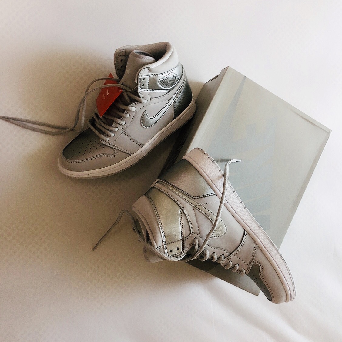 Jordan 1 Retro High OG CO.JP Neutral Grey, (GS) Jordan 1 Retro High OG CO.JP Neutral Grey 착용 스타일