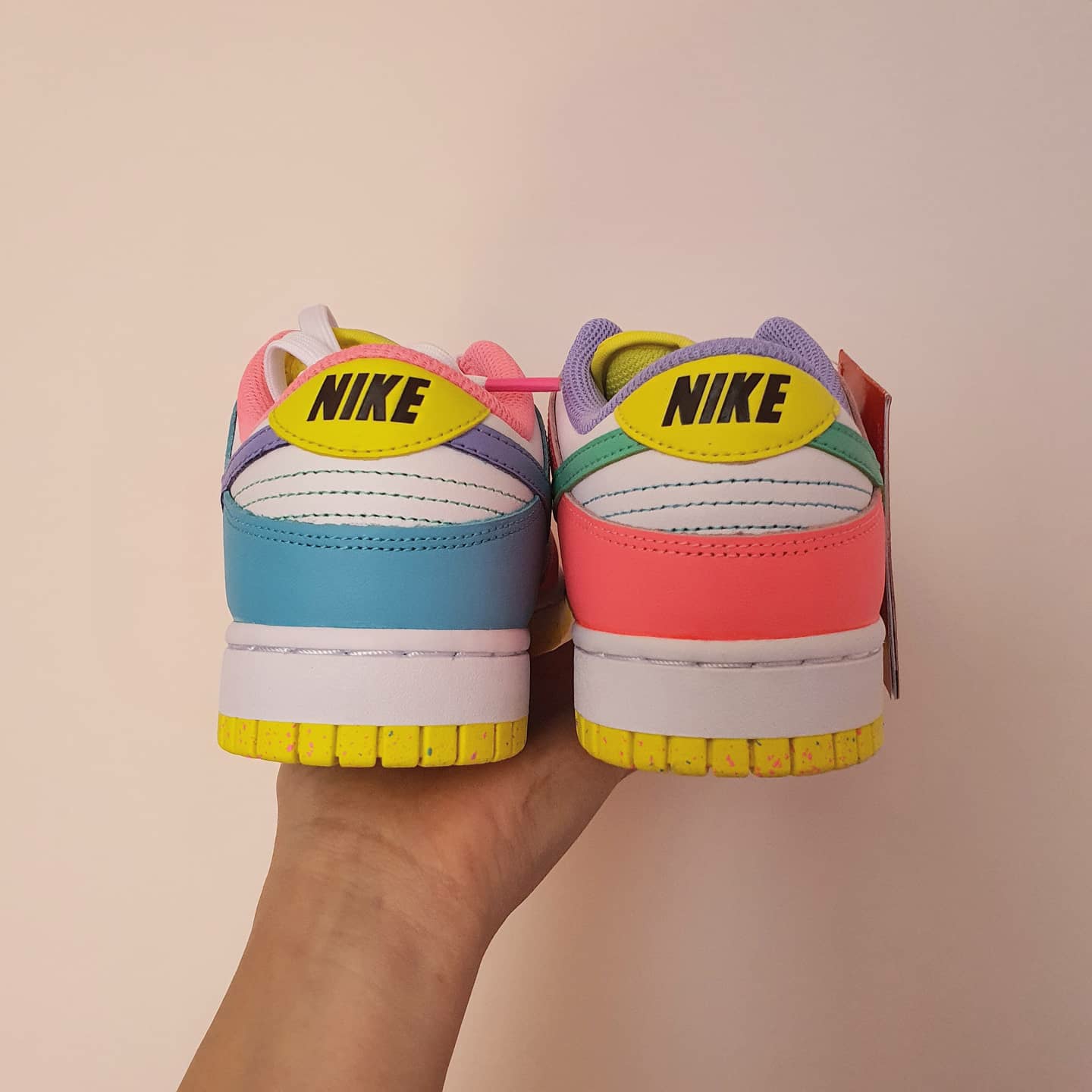 (W) Nike Dunk Low SE Candy 착용 스타일 - 3