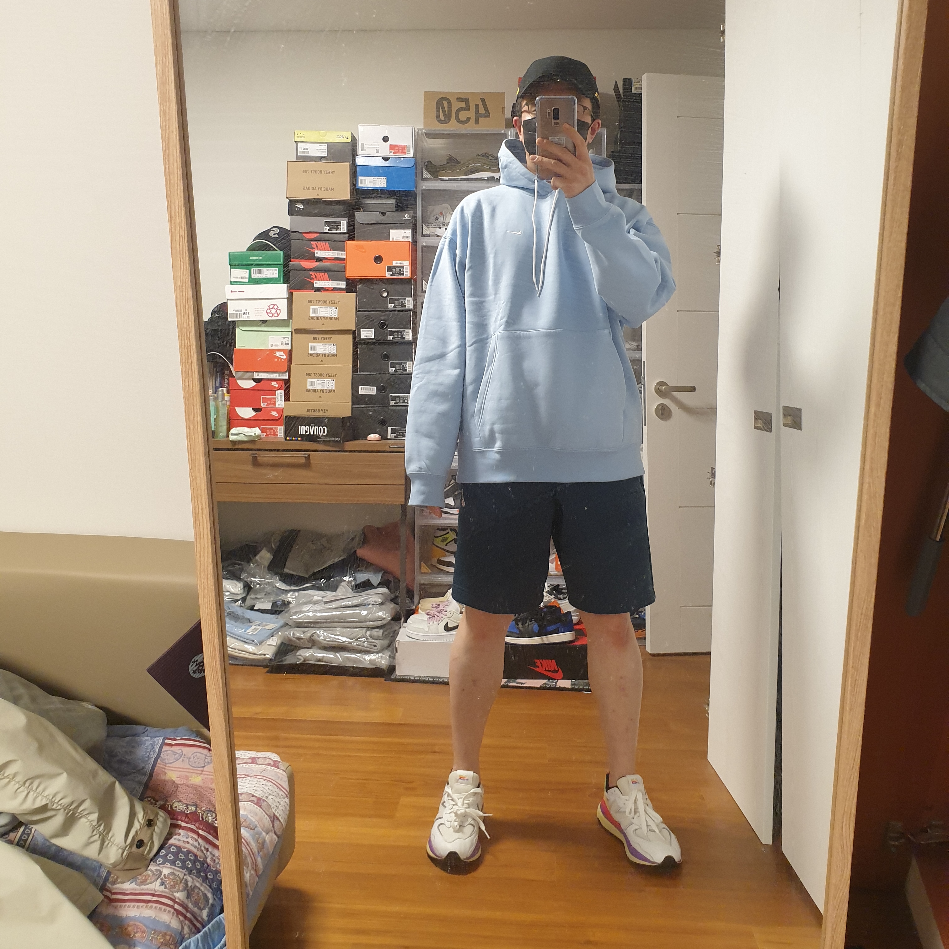 Nike x Drake Nocta Essential Cap Black, Nike NRG Solo Swoosh Fleece Hoodie Psychic Blue - Asia 착용 스타일 - 2
