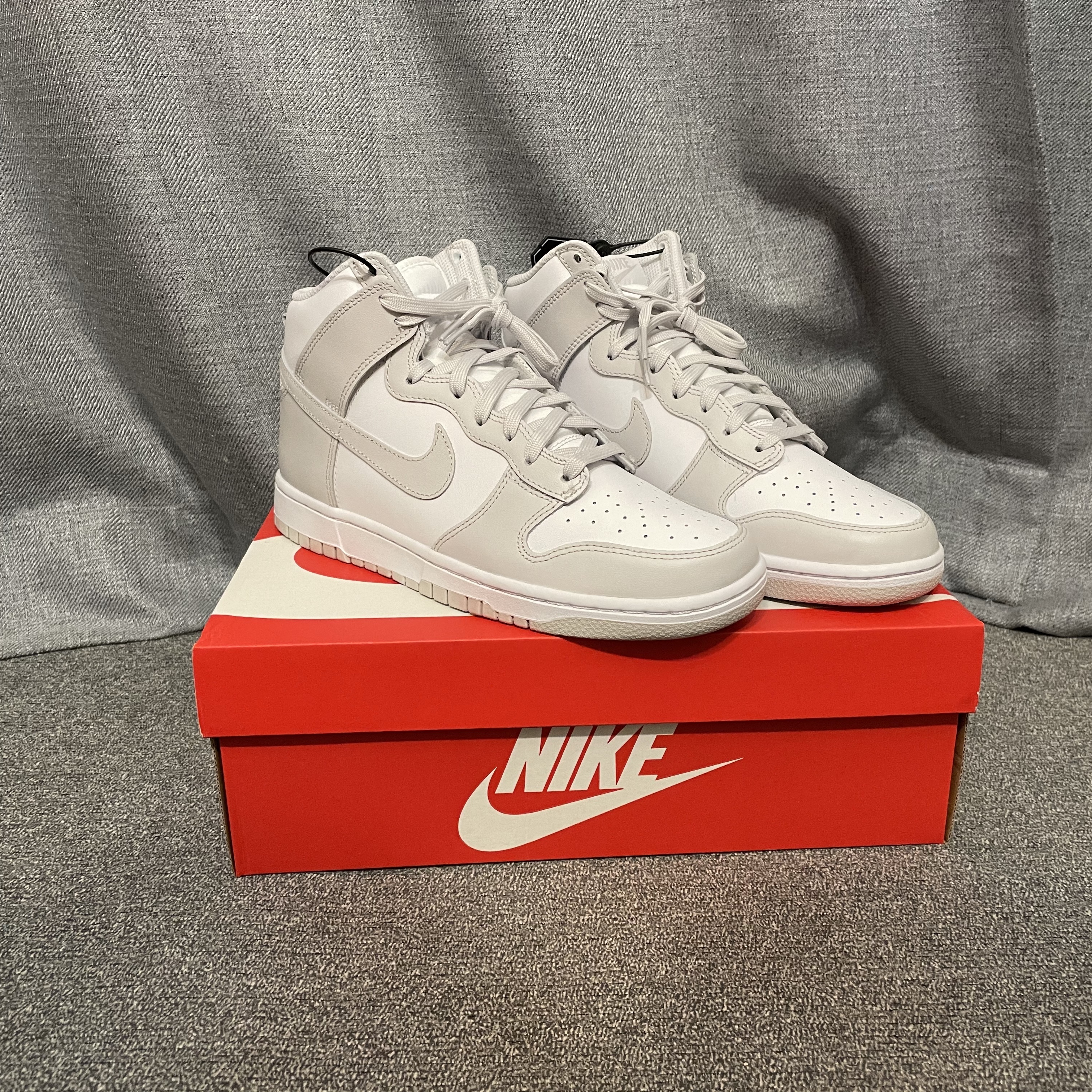 Nike Dunk High Retro Vast Grey, (W) Nike Dunk Low Photon Dust 착용 스타일 - 1