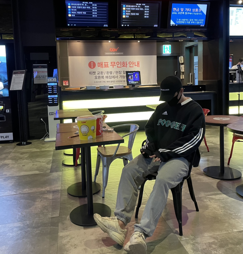 KREAM 프로필 이미지