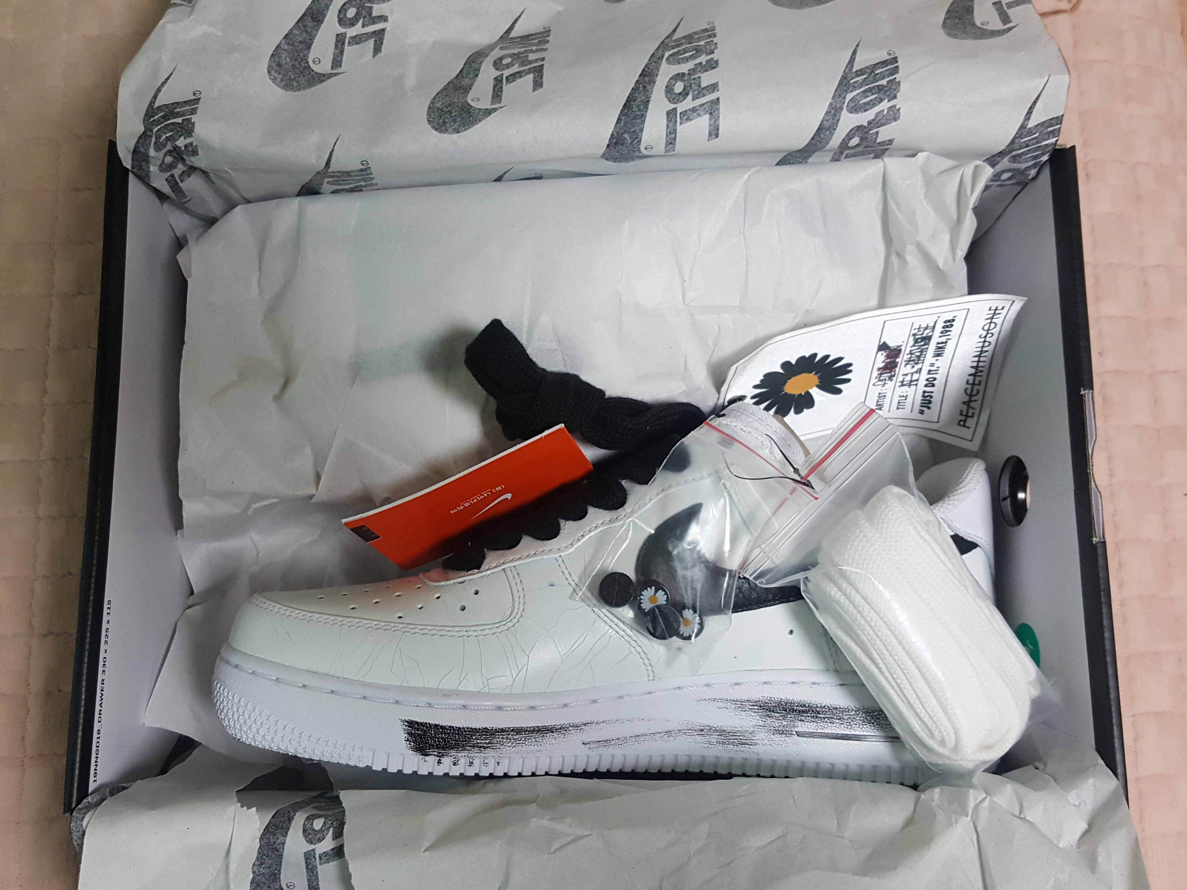 Nike x Peaceminusone Air Force 1 Low Para-Noise 2.0 착용 스타일 - 1