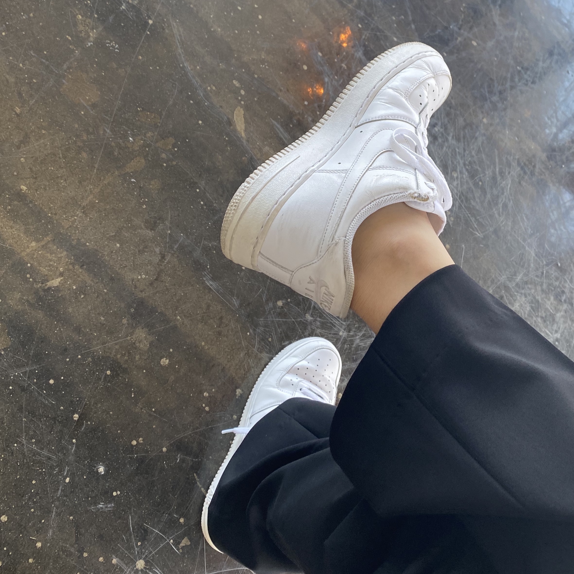 Nike Air Force 1 '07 Low White 착용 스타일 - 3
