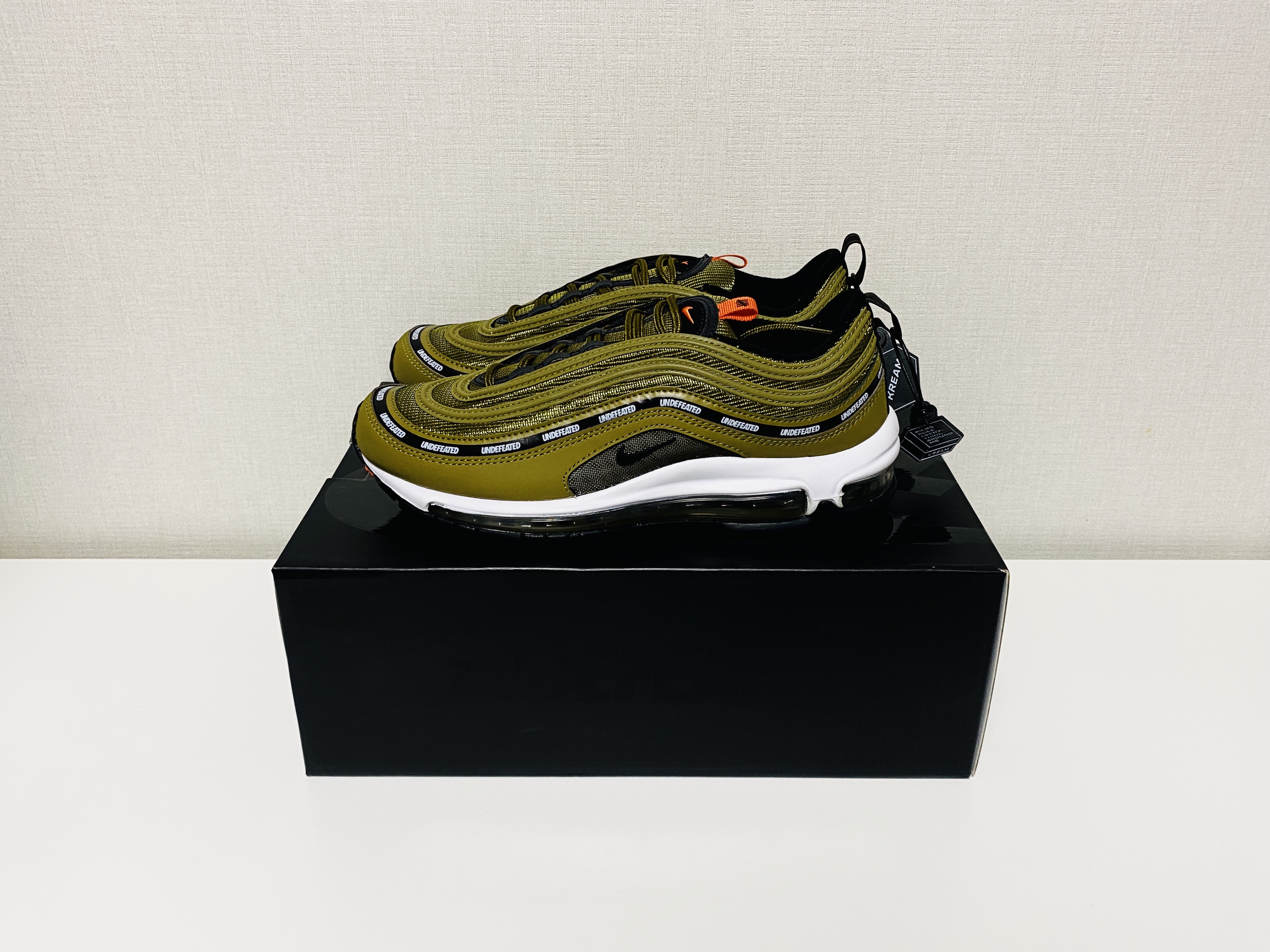 Nike x Undefeated Air Max 97 Militia Green 착용 스타일 - 1