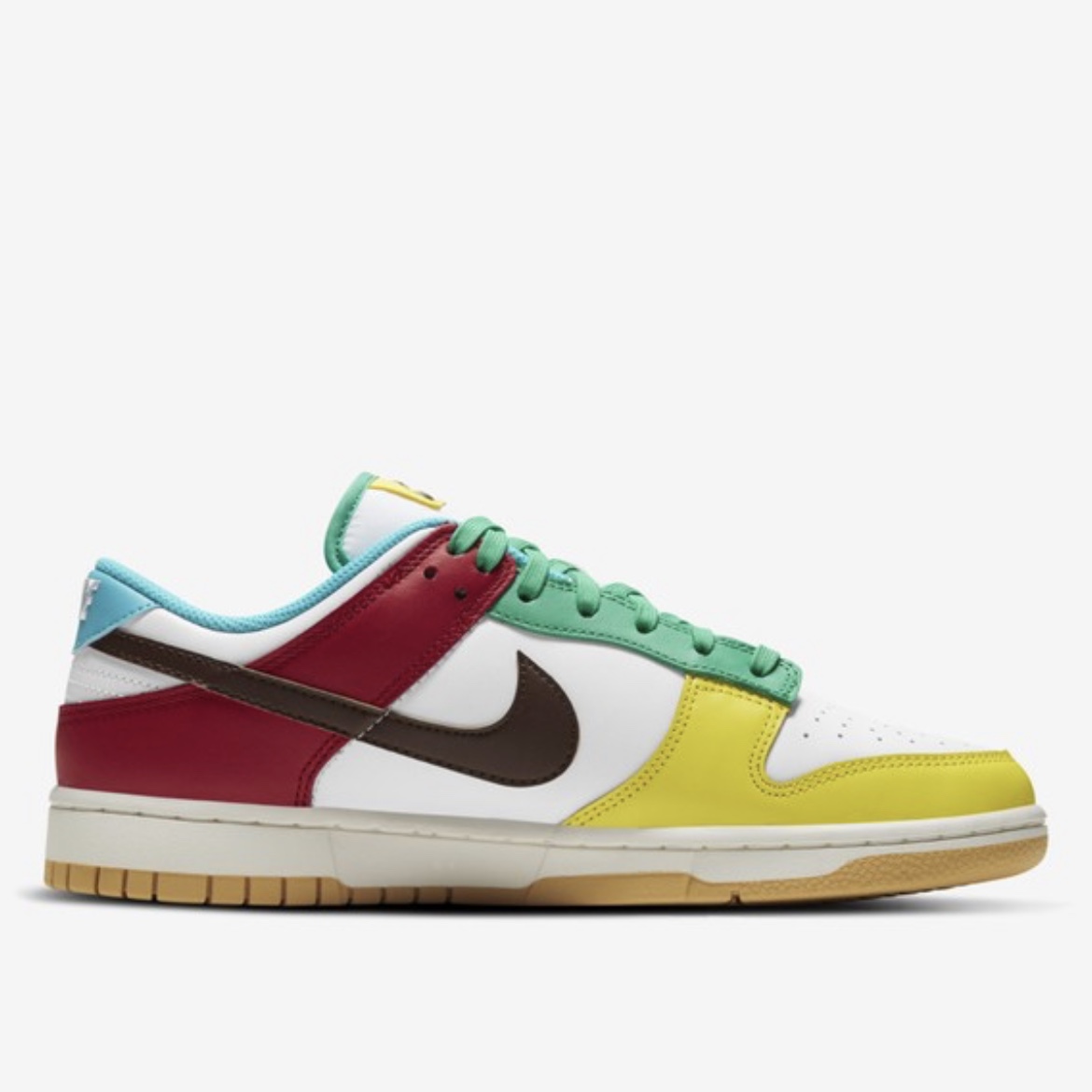 Nike Dunk Low SE Free.99 White 착용 스타일 - 2