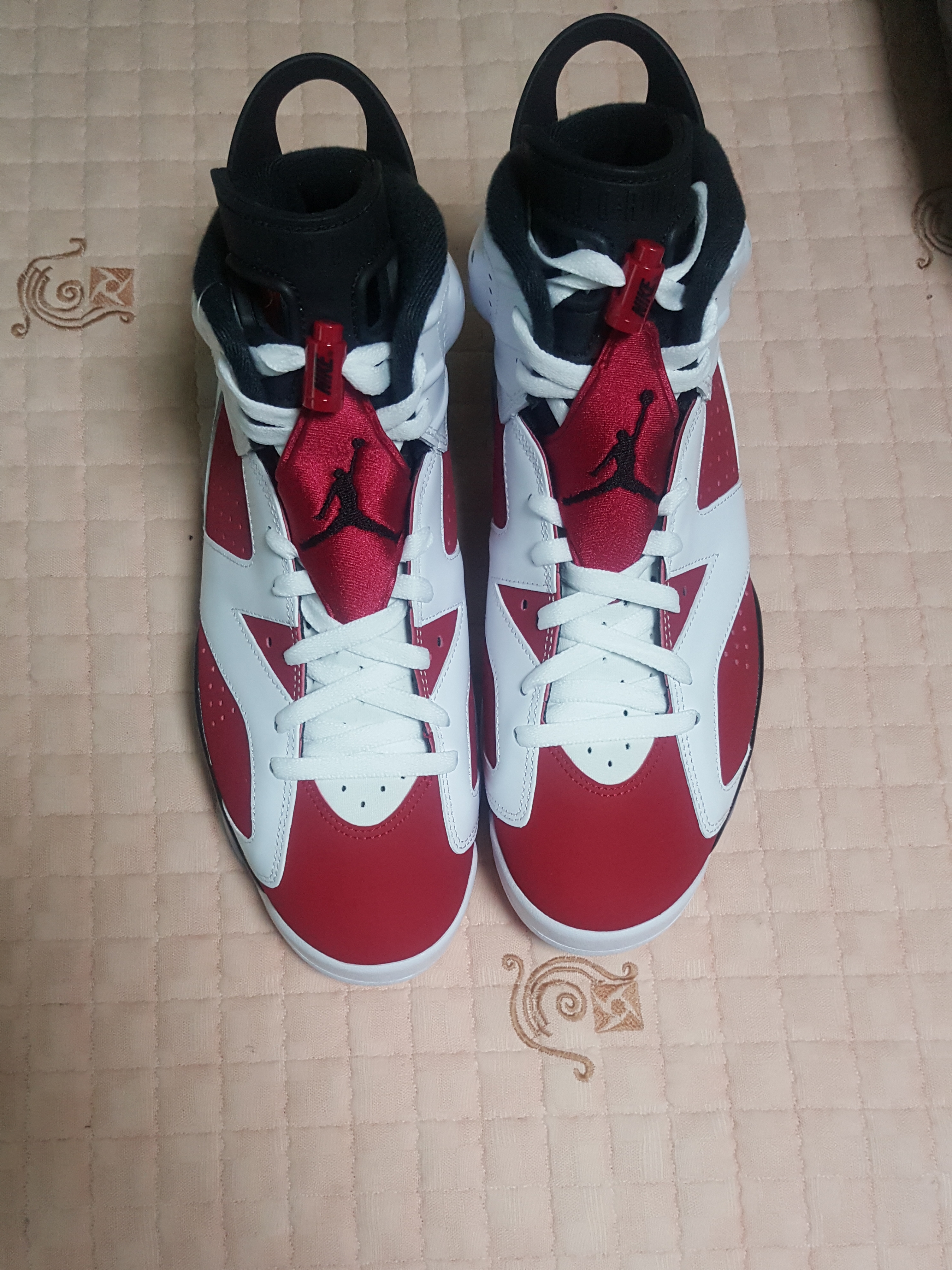 Jordan 6 Retro Carmine 2021 착용 스타일 - 1