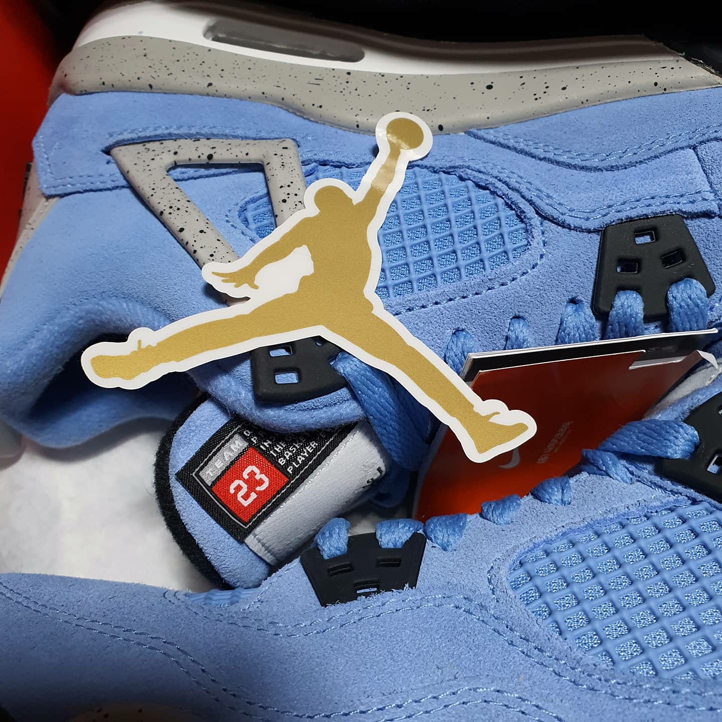 (GS) Jordan 4 Retro University Blue 착용 스타일 - 3