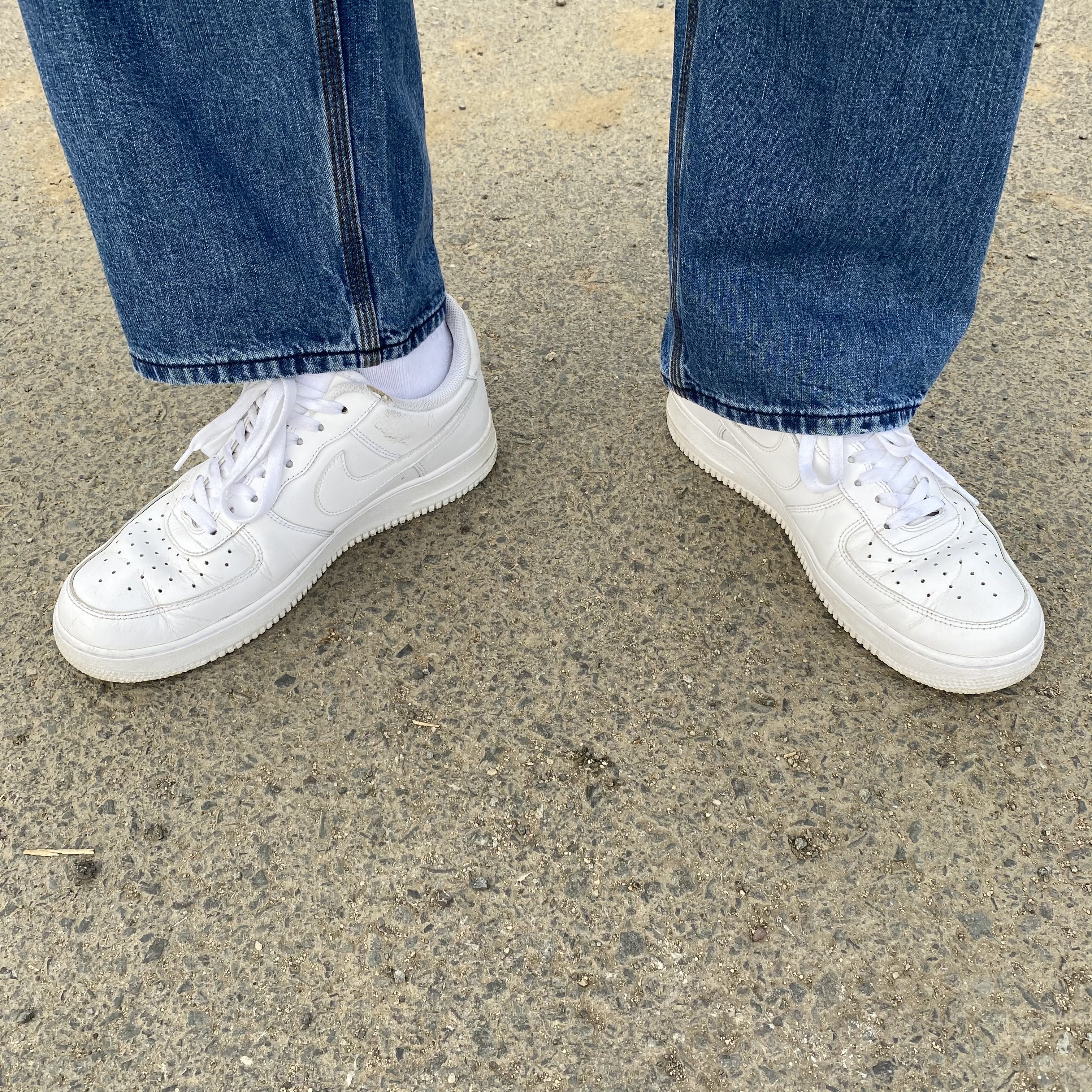 Nike Air Force 1 '07 Low White 착용 스타일 - 3