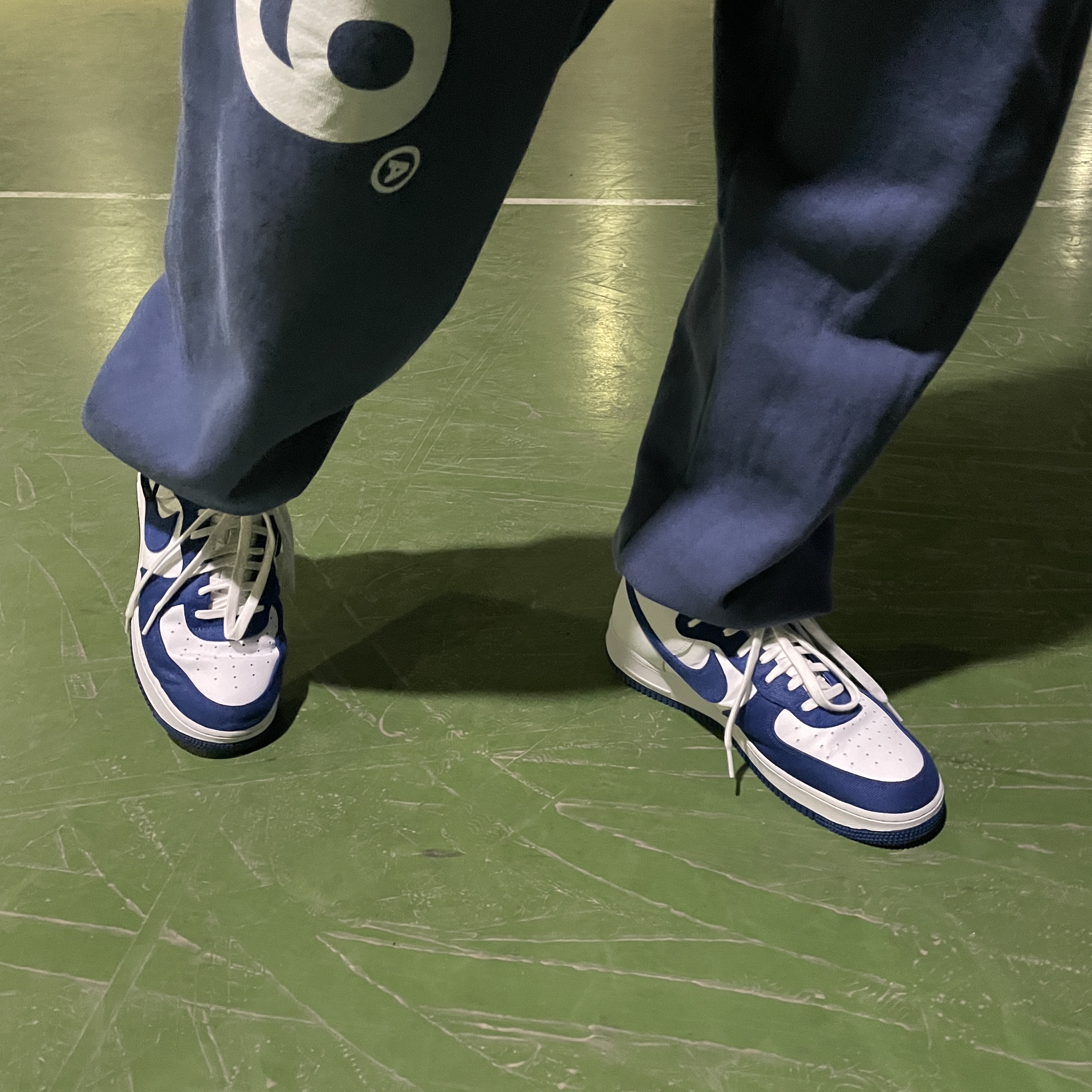 Nike Air Force 1 High '07 LV8 EMB Dodgers 착용 스타일 - 3