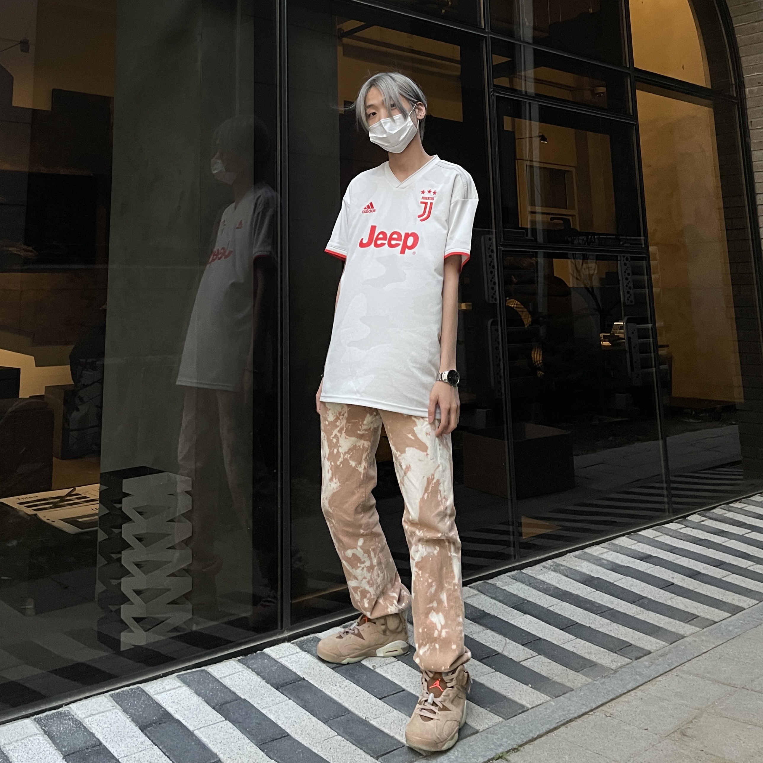 Jordan 6 x Travis Scott Retro SP British Khaki 착용 스타일