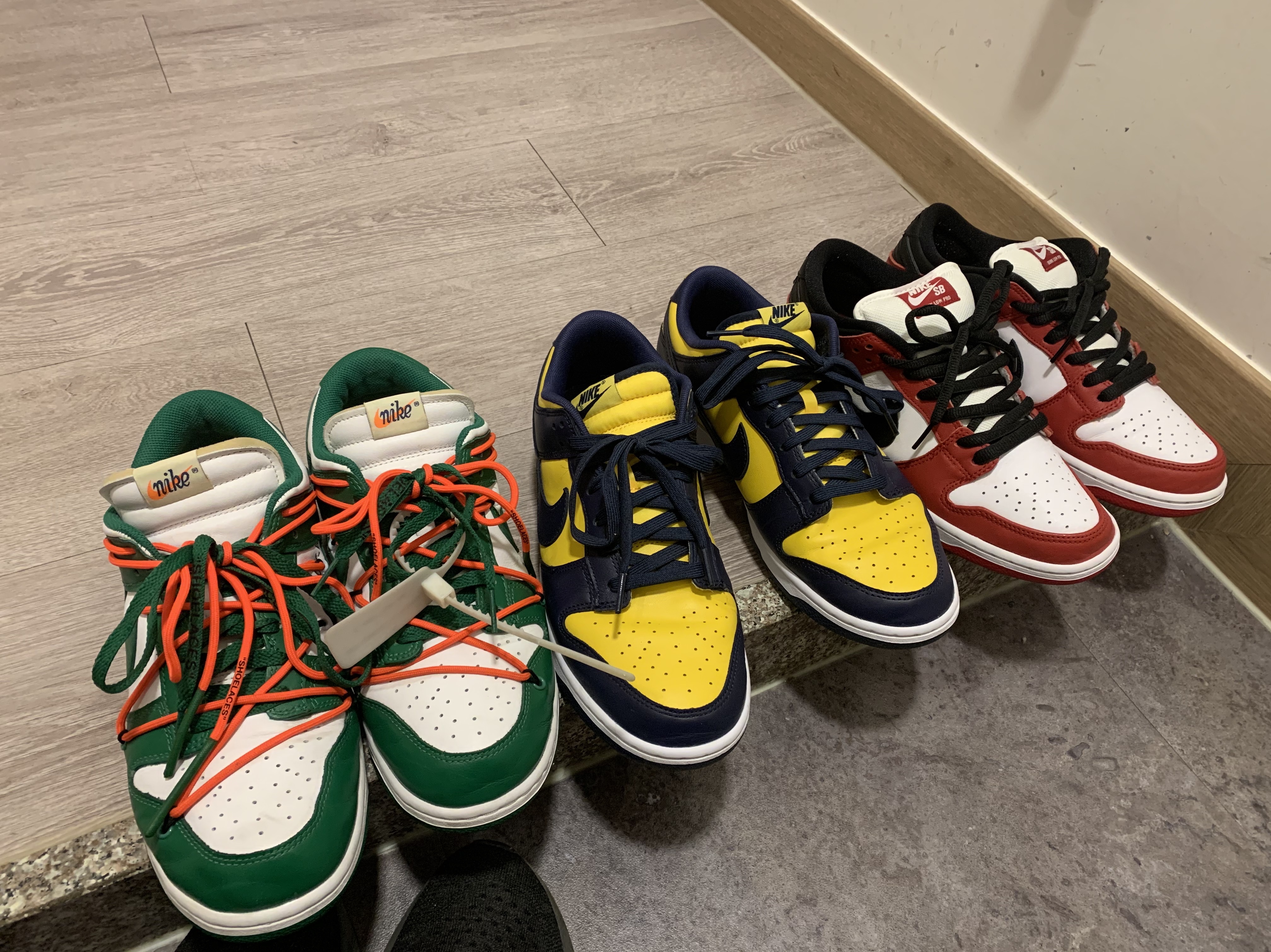 Nike SB Dunk Low Pro Chicago, Nike Dunk Low Retro Varsity Maize 착용 스타일