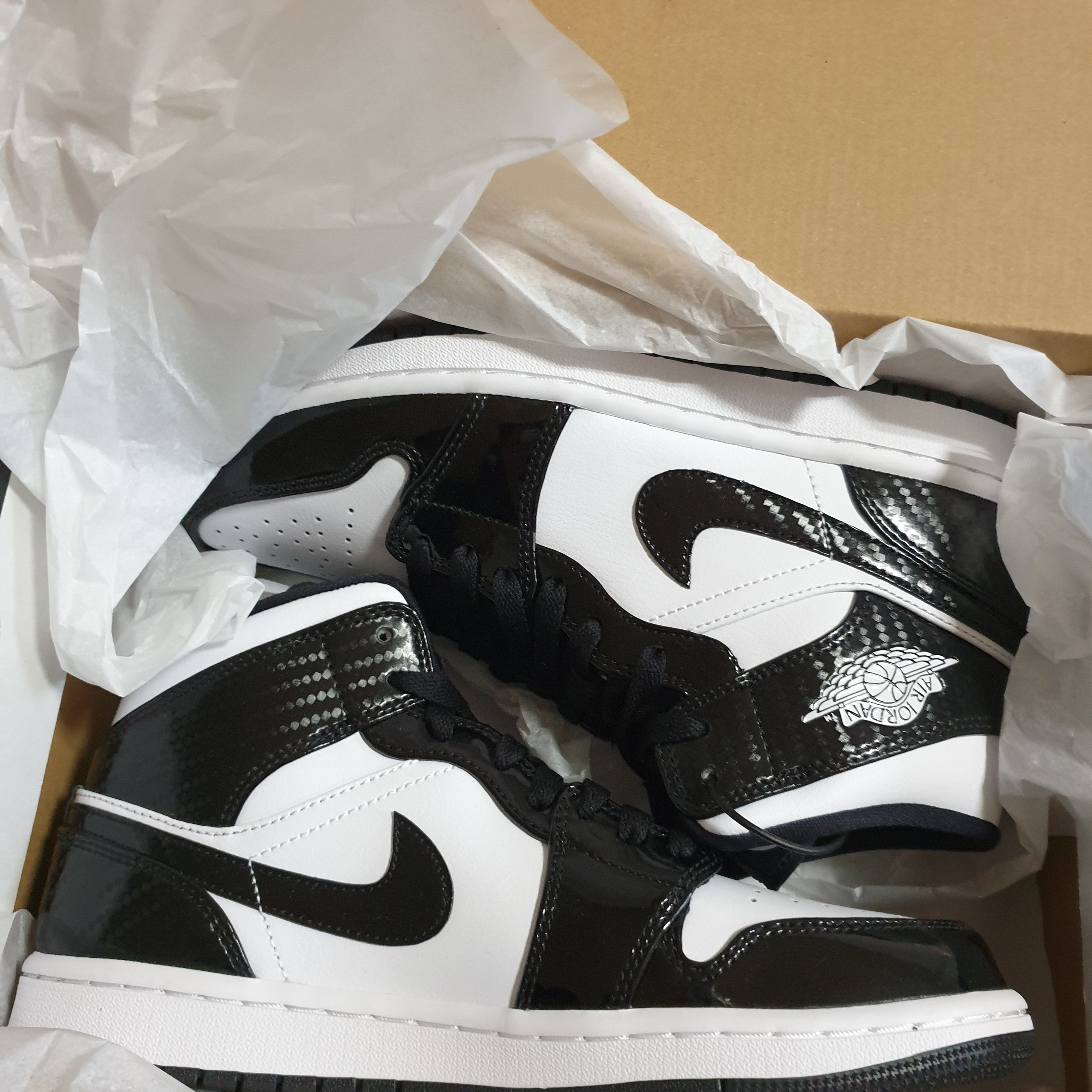 Jordan 1 Mid SE ASW Black 착용 스타일 - 1