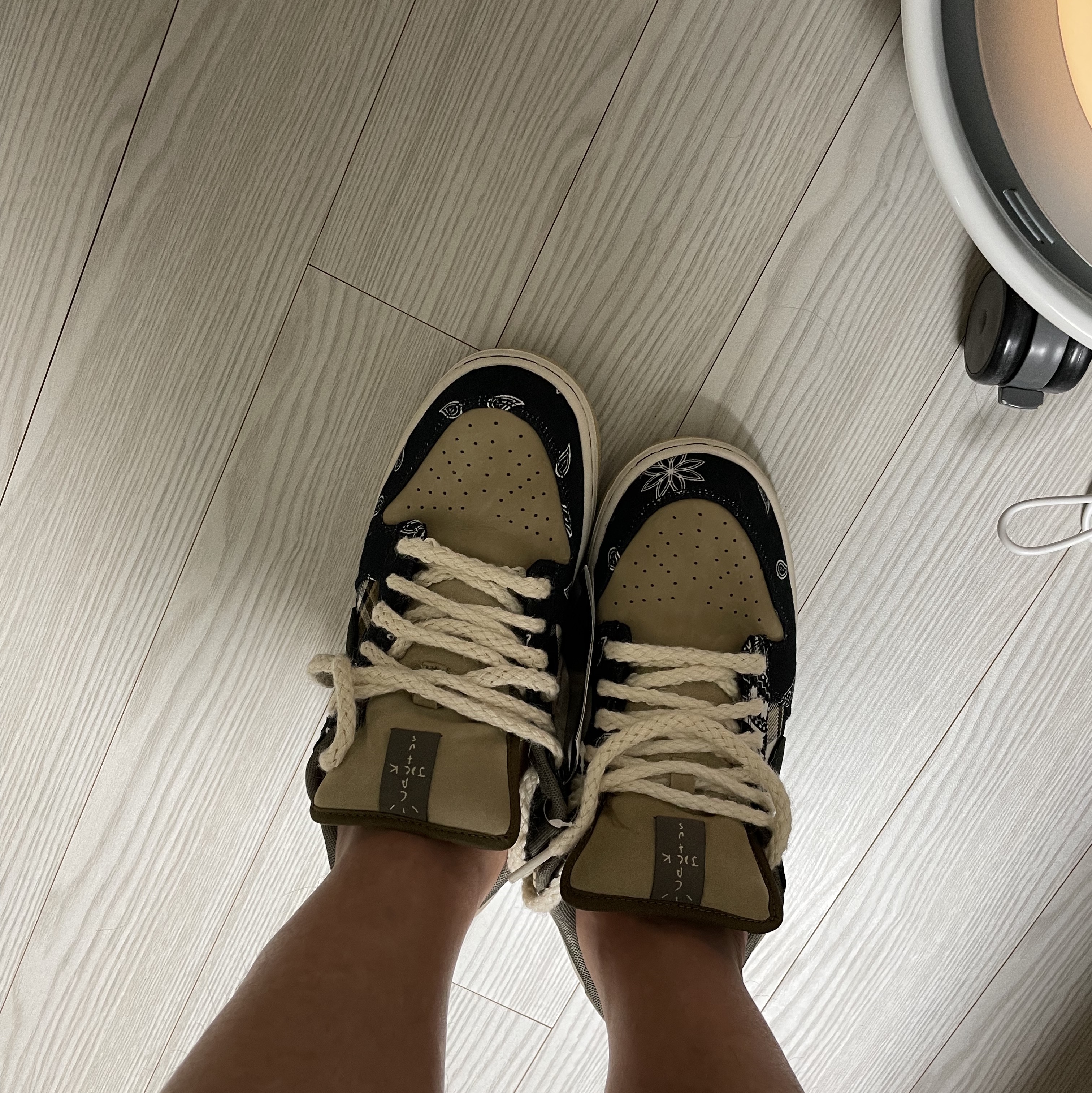 Nike x Ben & Jerry's SB Dunk Low Chunky Dunky, Nike x Travis Scott SB Dunk Low 착용 스타일 - 5