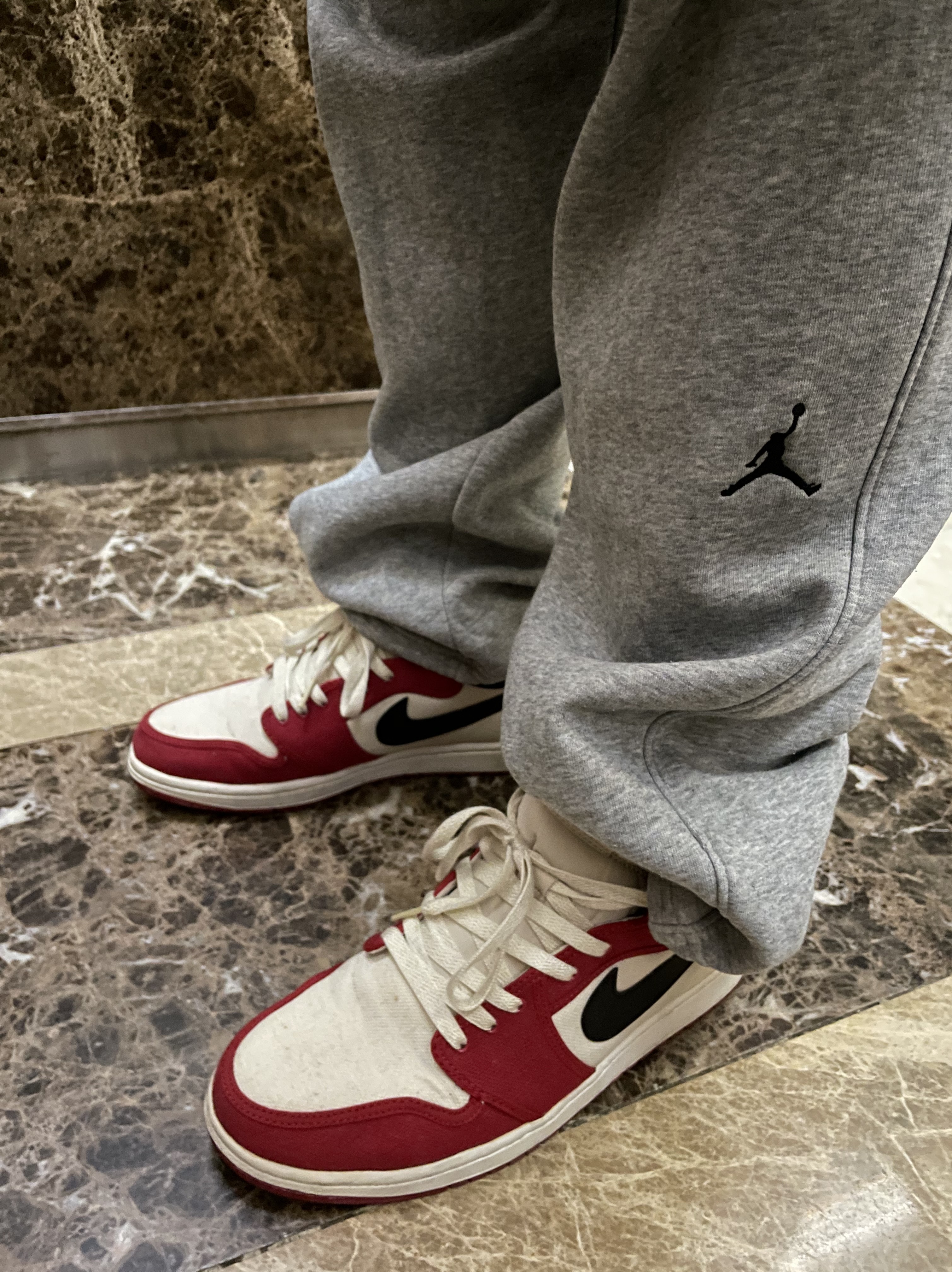 Jordan 1 KO Chicago 2021 착용 스타일 - 2