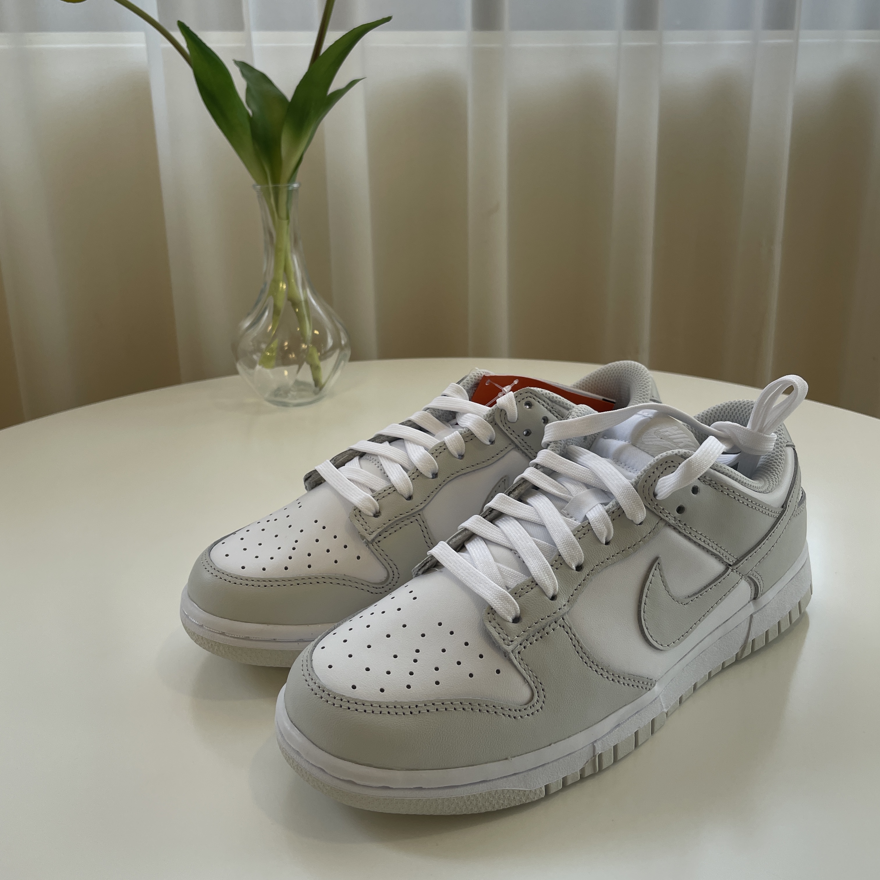 (W) Nike Dunk Low Photon Dust 착용 스타일 - 1