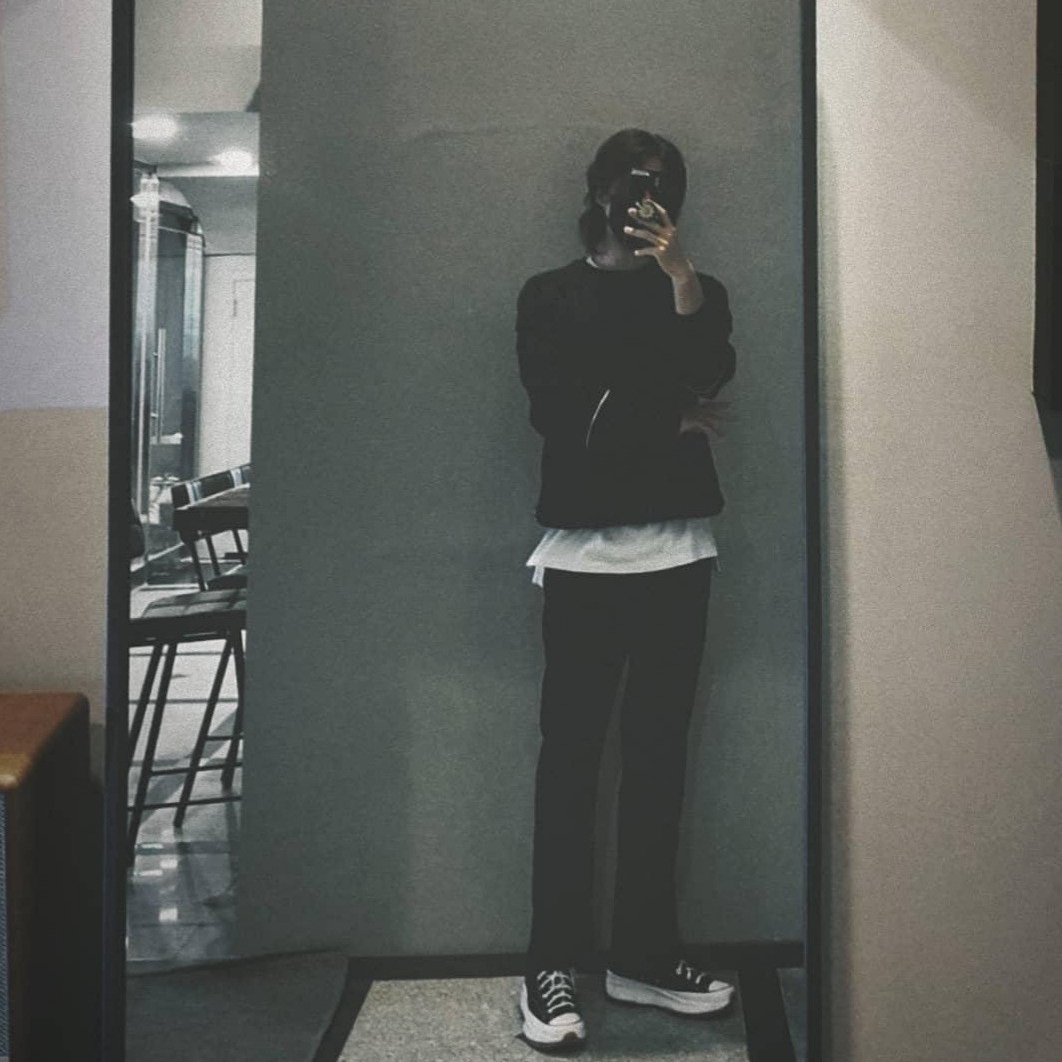 Converse Run Star Hike Hi Black White Gum 착용 스타일