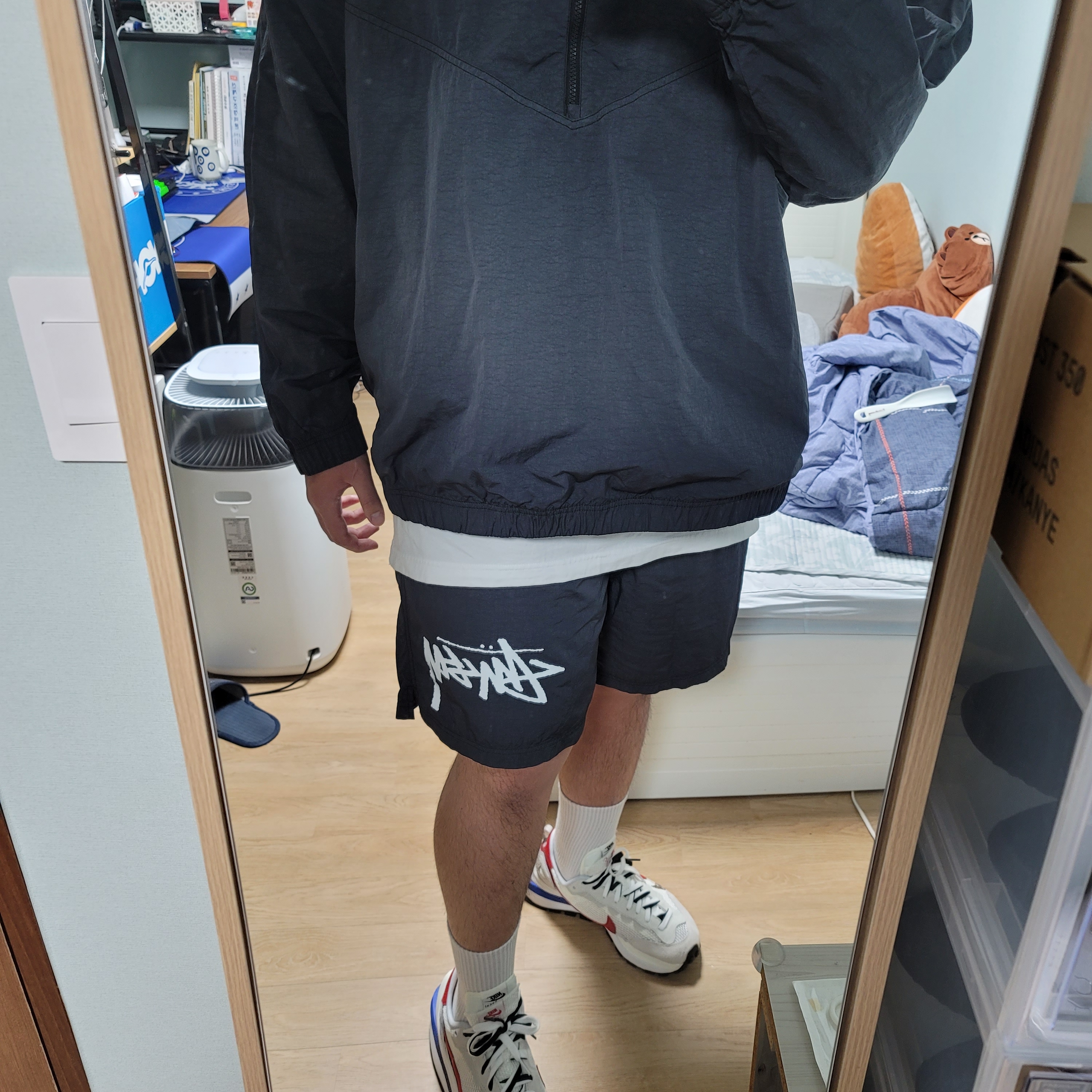 Nike x Sacai VaporWaffle Royal Fuchsia, Nike x Stussy Windrunner Jacket Off Noir 착용 스타일