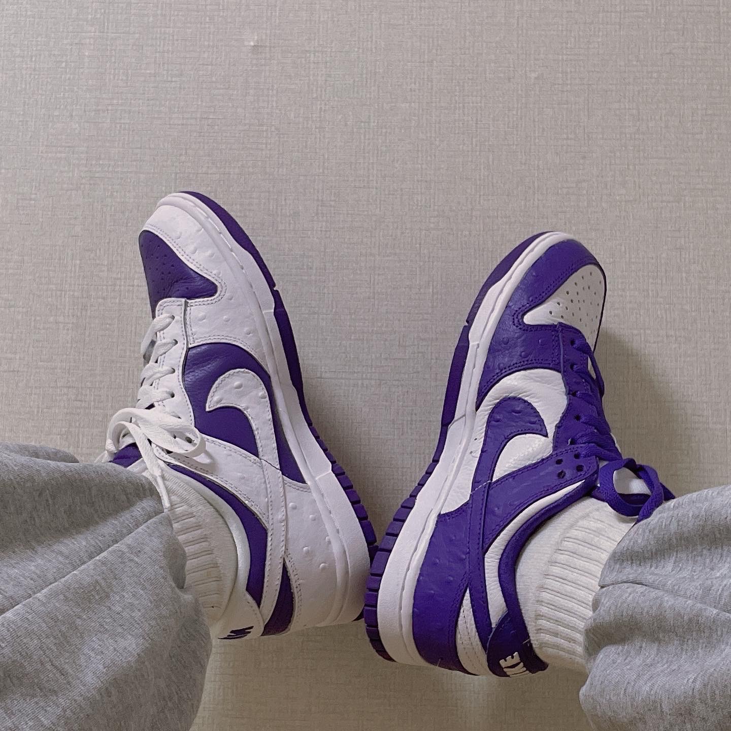 (W) Nike Dunk Low SE Flip 착용 스타일 - 2