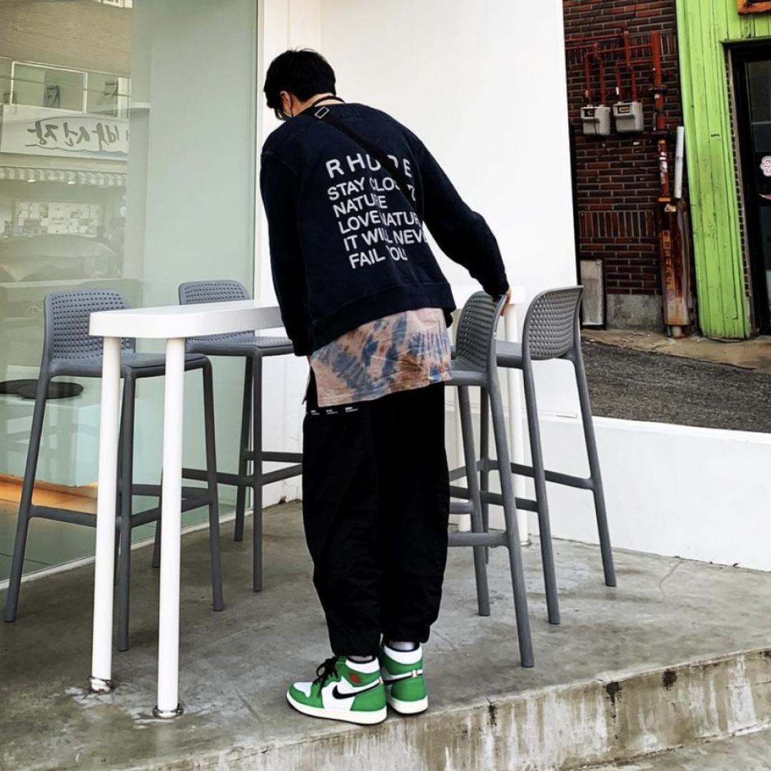 (W) Jordan 1 Retro High OG Lucky Green 착용 스타일 - 3
