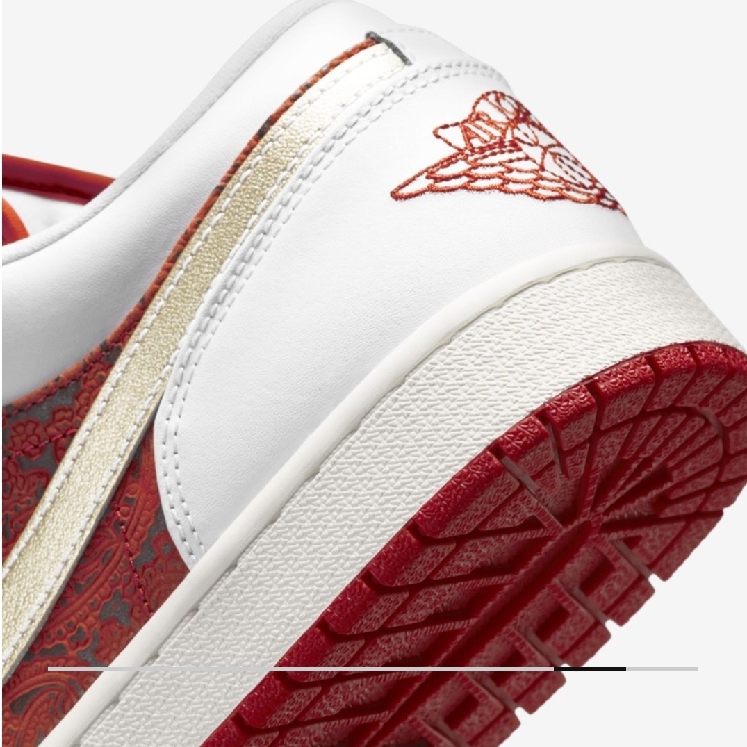 Jordan 1 Low SE Spades 착용 스타일 - 5