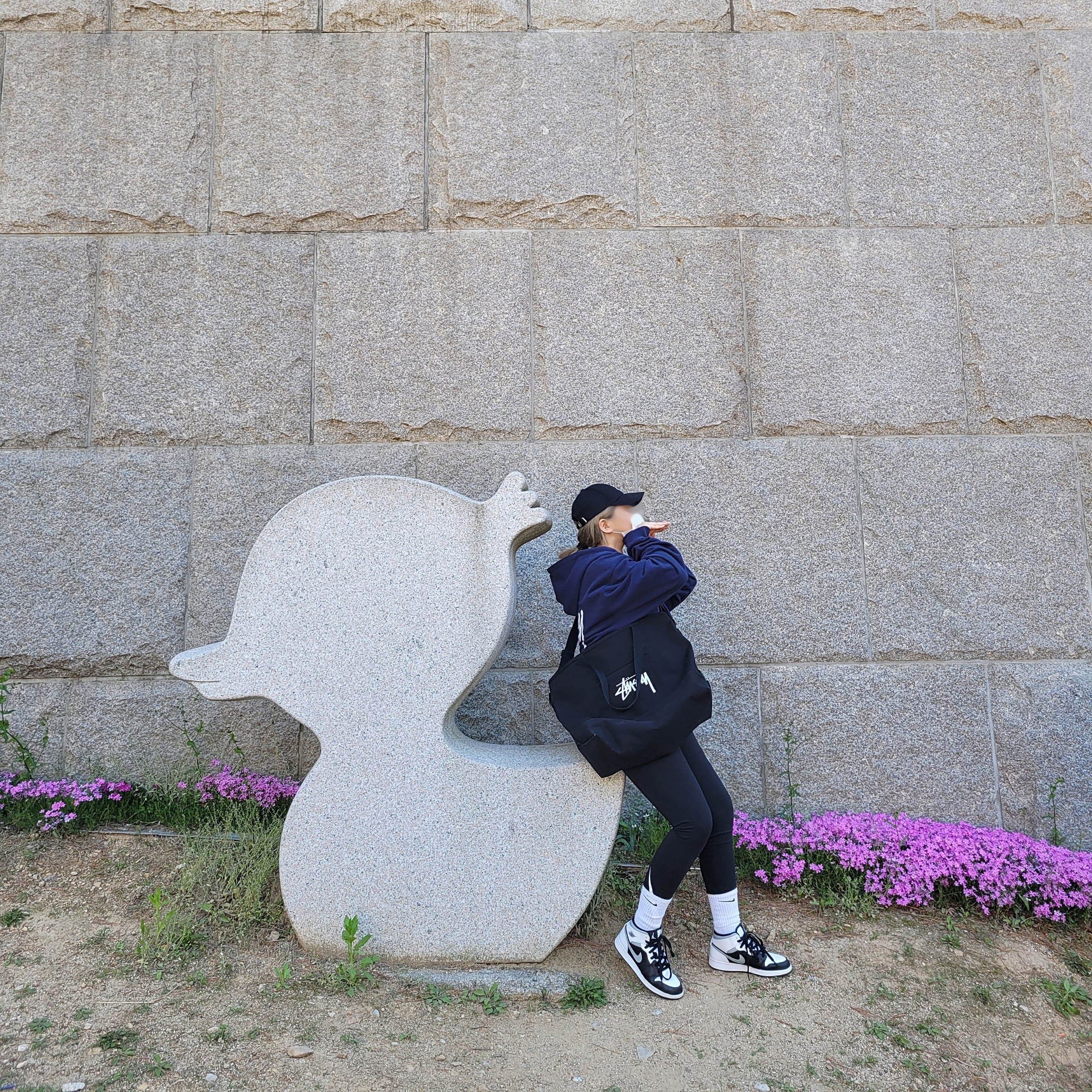 Nike x Stussy Tote Bag, Jordan 1 Mid White Shadow 착용 스타일
