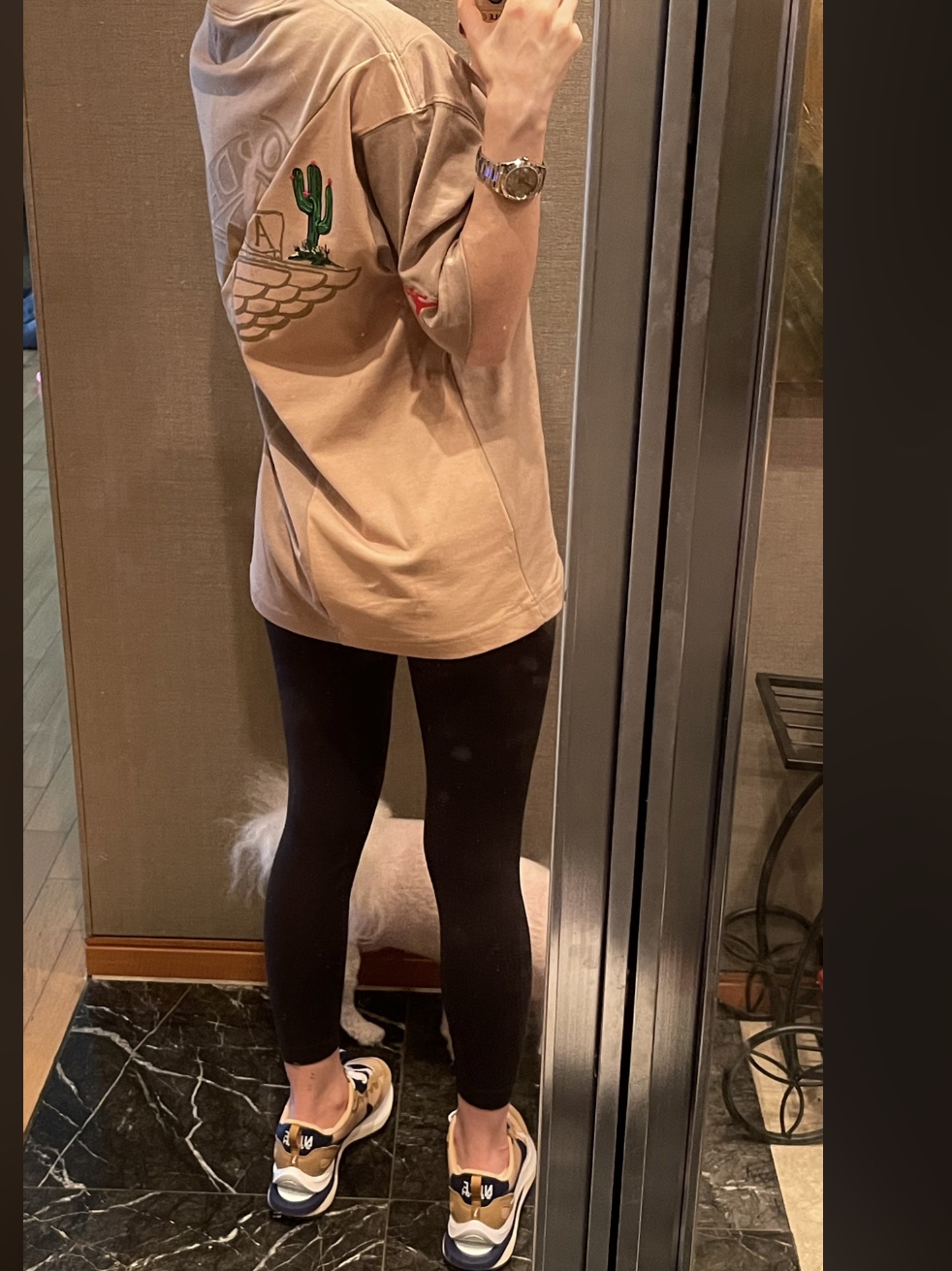 Jordan x Travis Scott S/S Top - Asia, Nike x Sacai VaporWaffle Sesame and Blue Void 착용 스타일 - 1