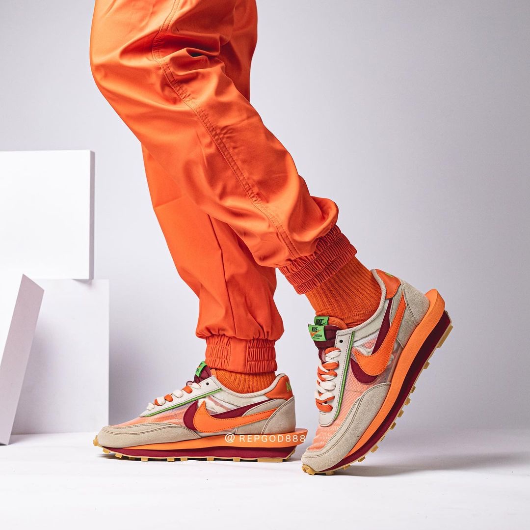 Nike x Sacai LDWaffle Green Multi, Nike x Sacai LDWaffle Blue Multi 착용 스타일 - 3