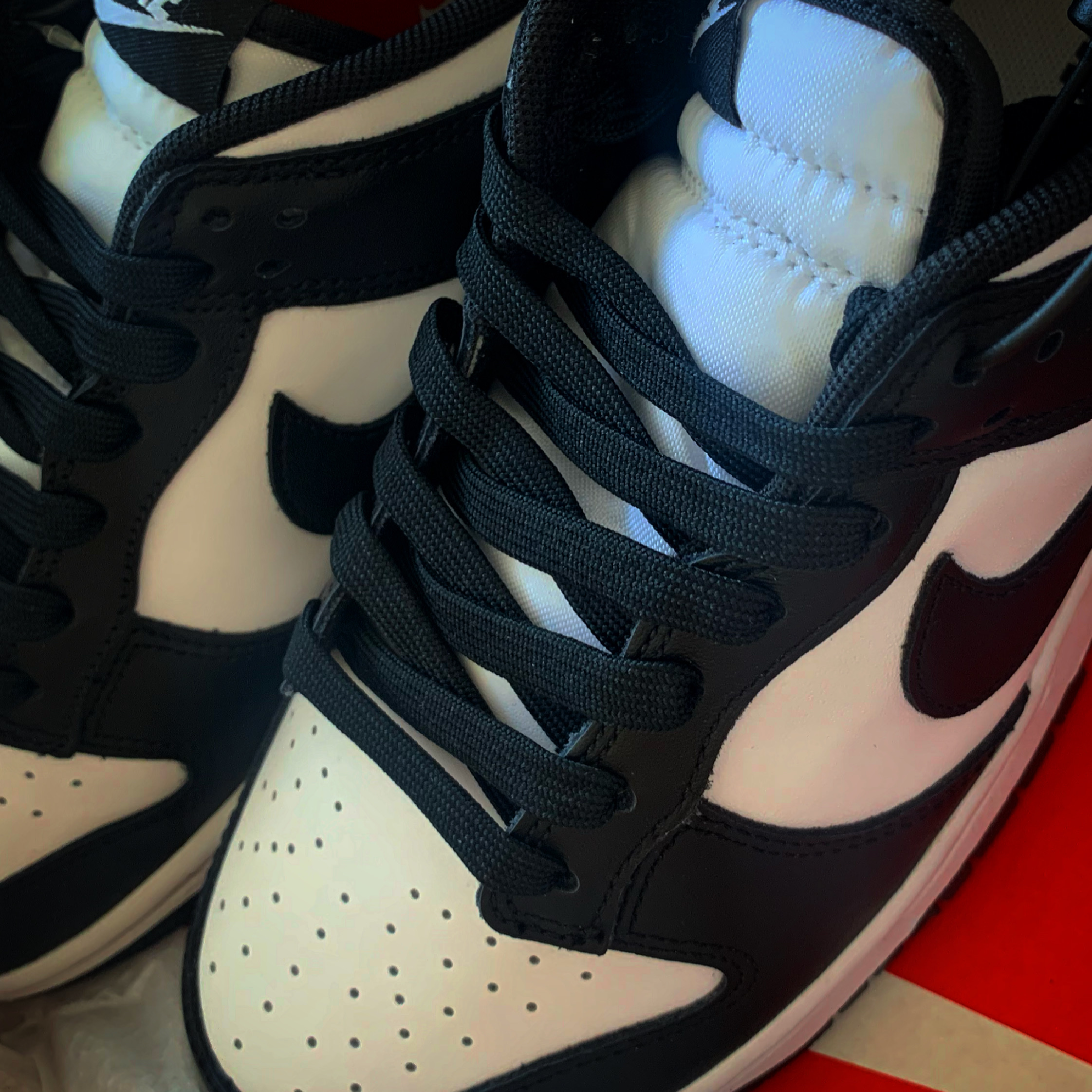 Nike Dunk Low Retro Black 착용 스타일