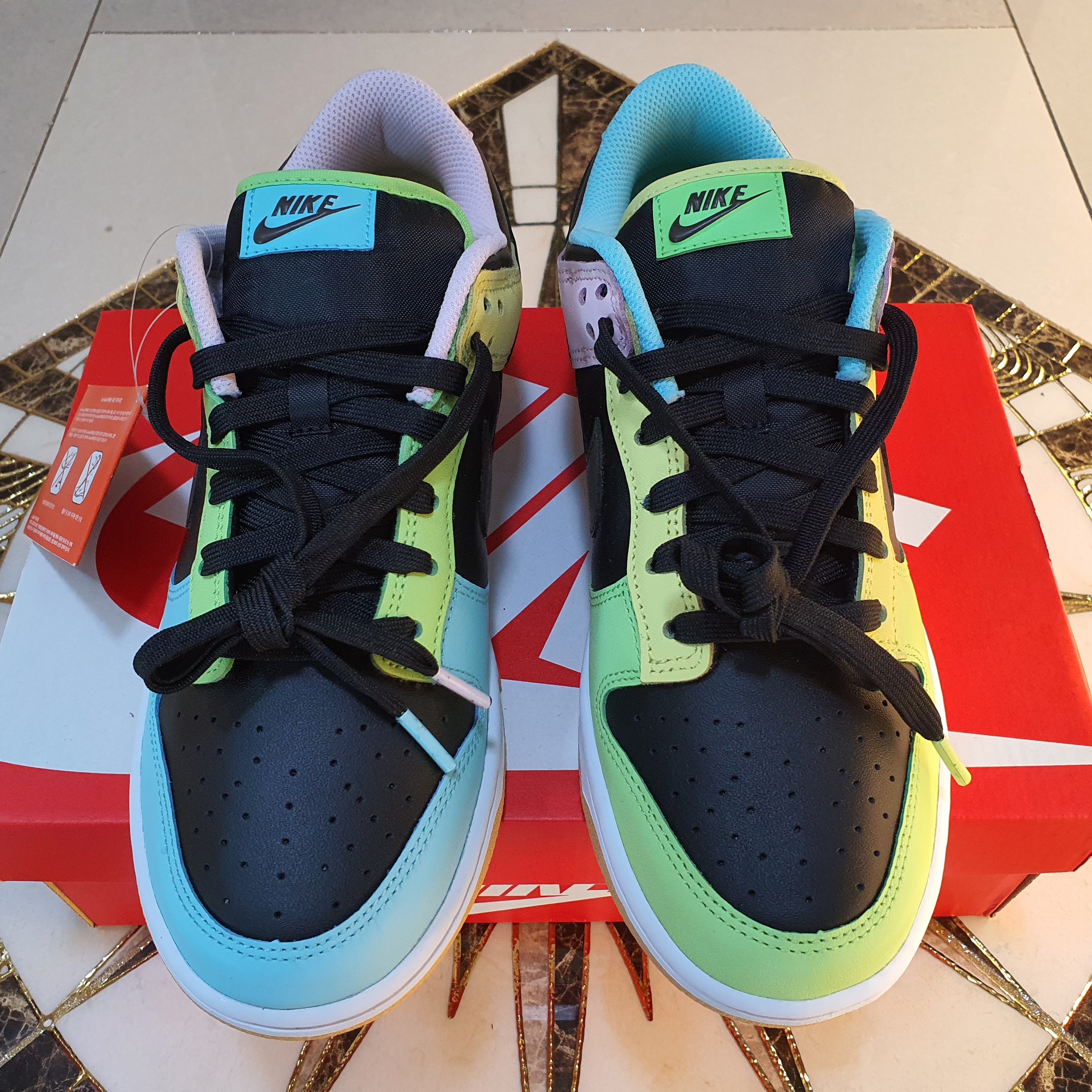 Nike Dunk Low SE Free.99 Black 착용 스타일 - 3