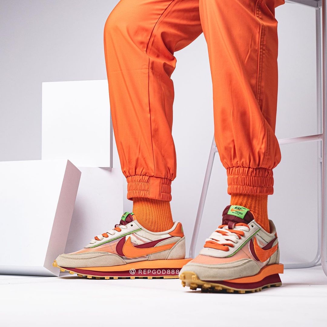 Nike x Sacai LDWaffle Green Multi, Nike x Sacai LDWaffle Blue Multi 착용 스타일 - 4
