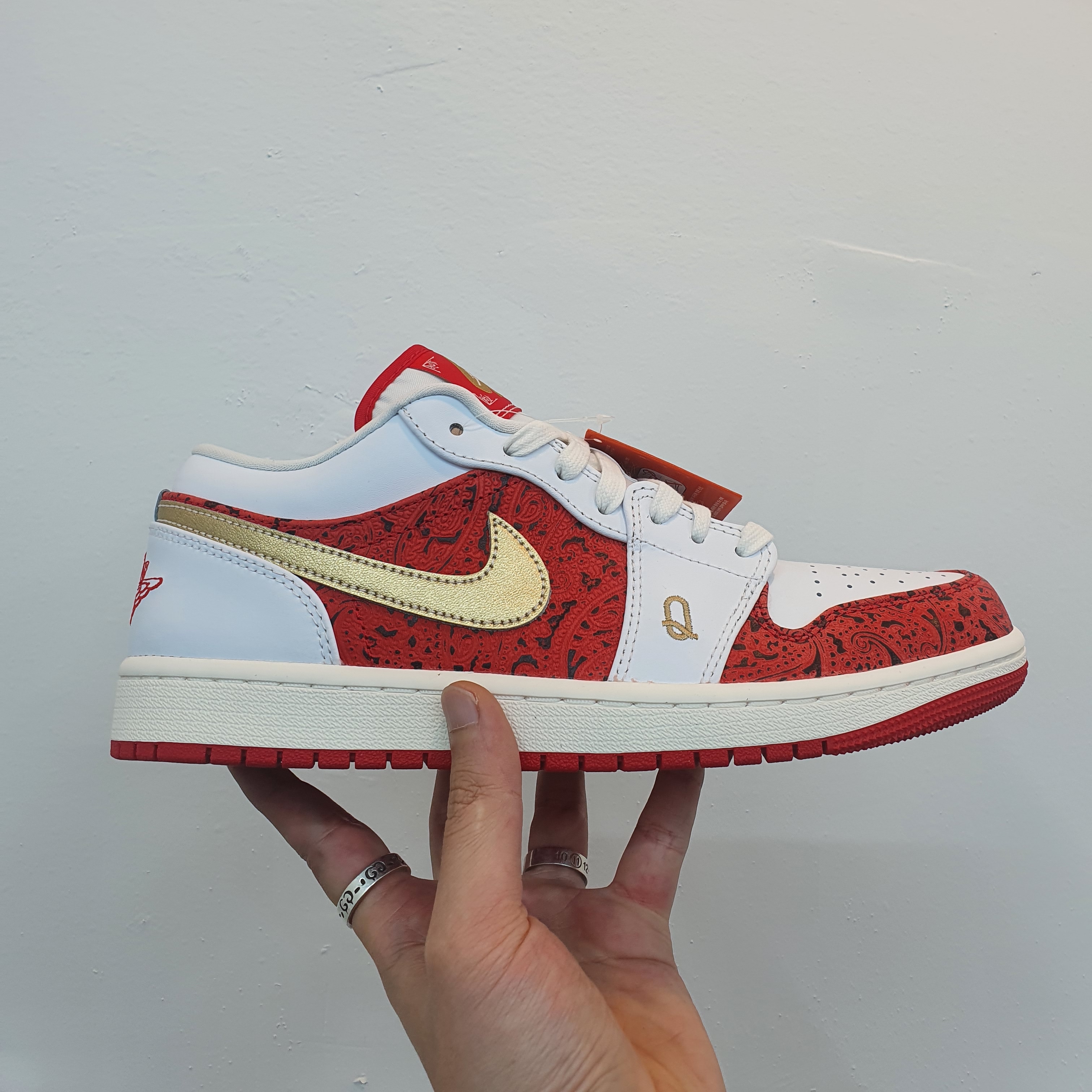 Jordan 1 Low SE Spades 착용 스타일