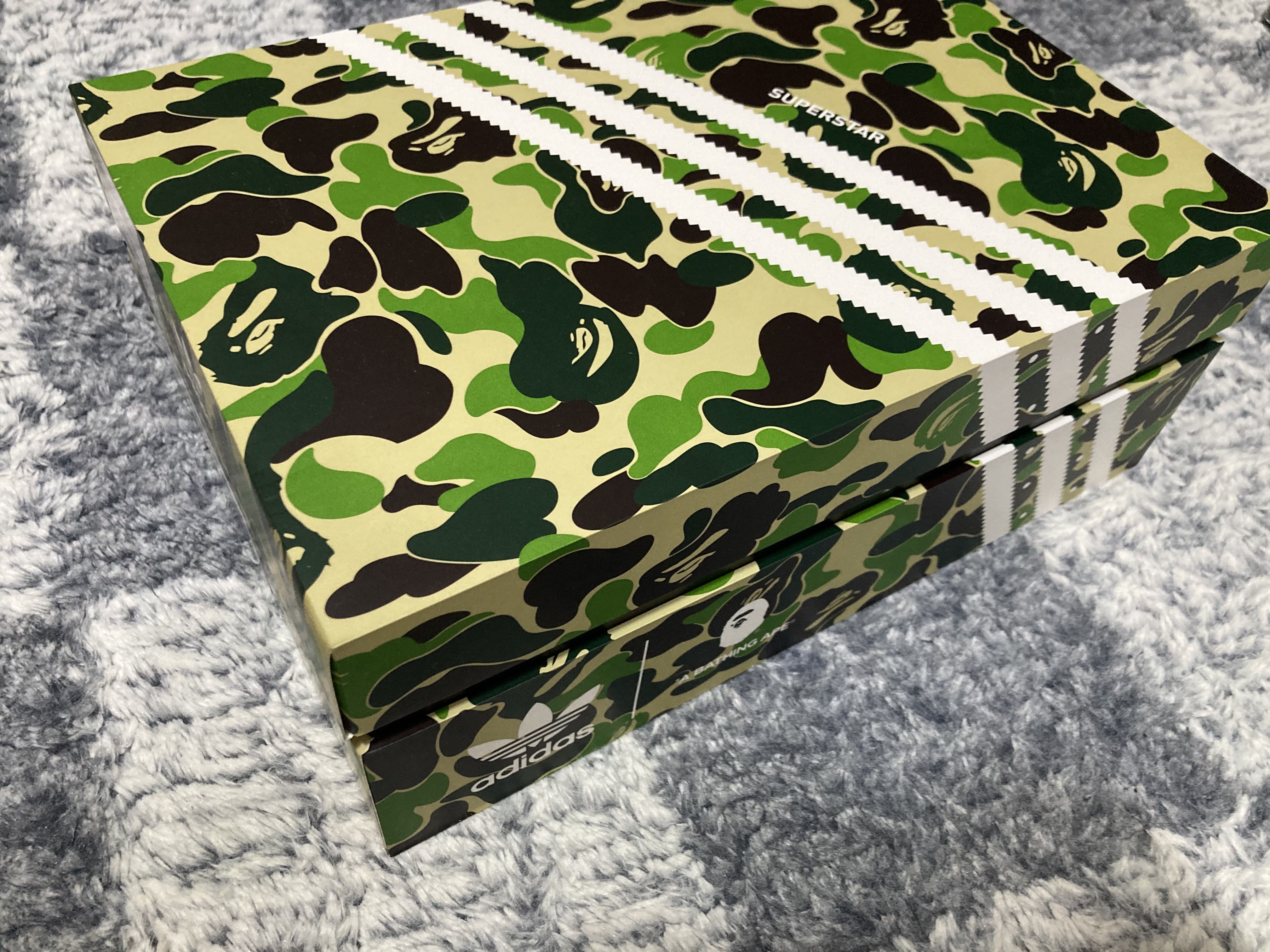 Adidas x BAPE Superstar 80s Green Camo 착용 스타일 - 1