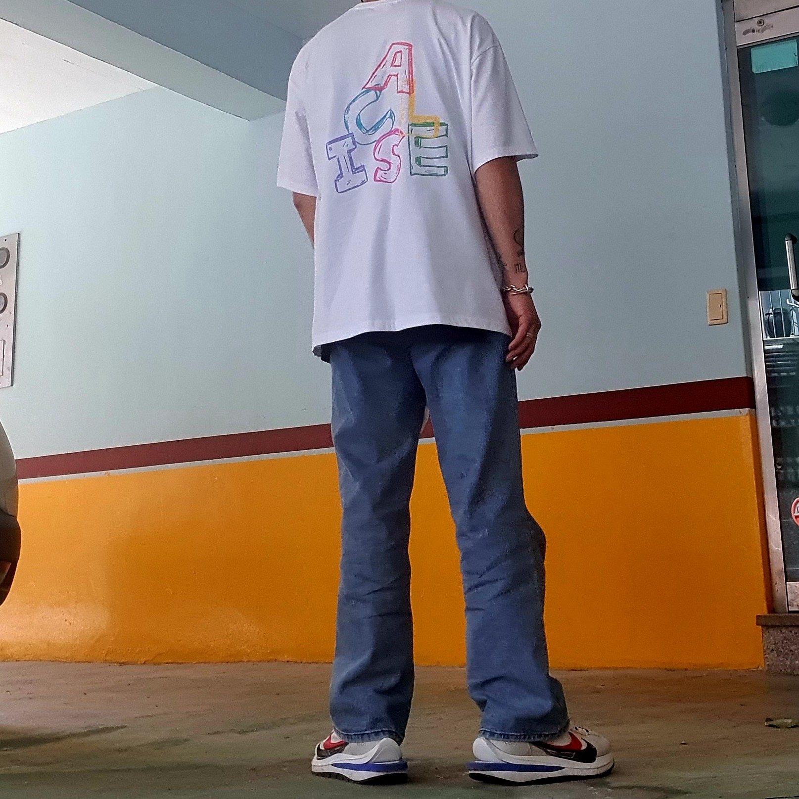 Nike x Sacai VaporWaffle Royal Fuchsia 착용 스타일