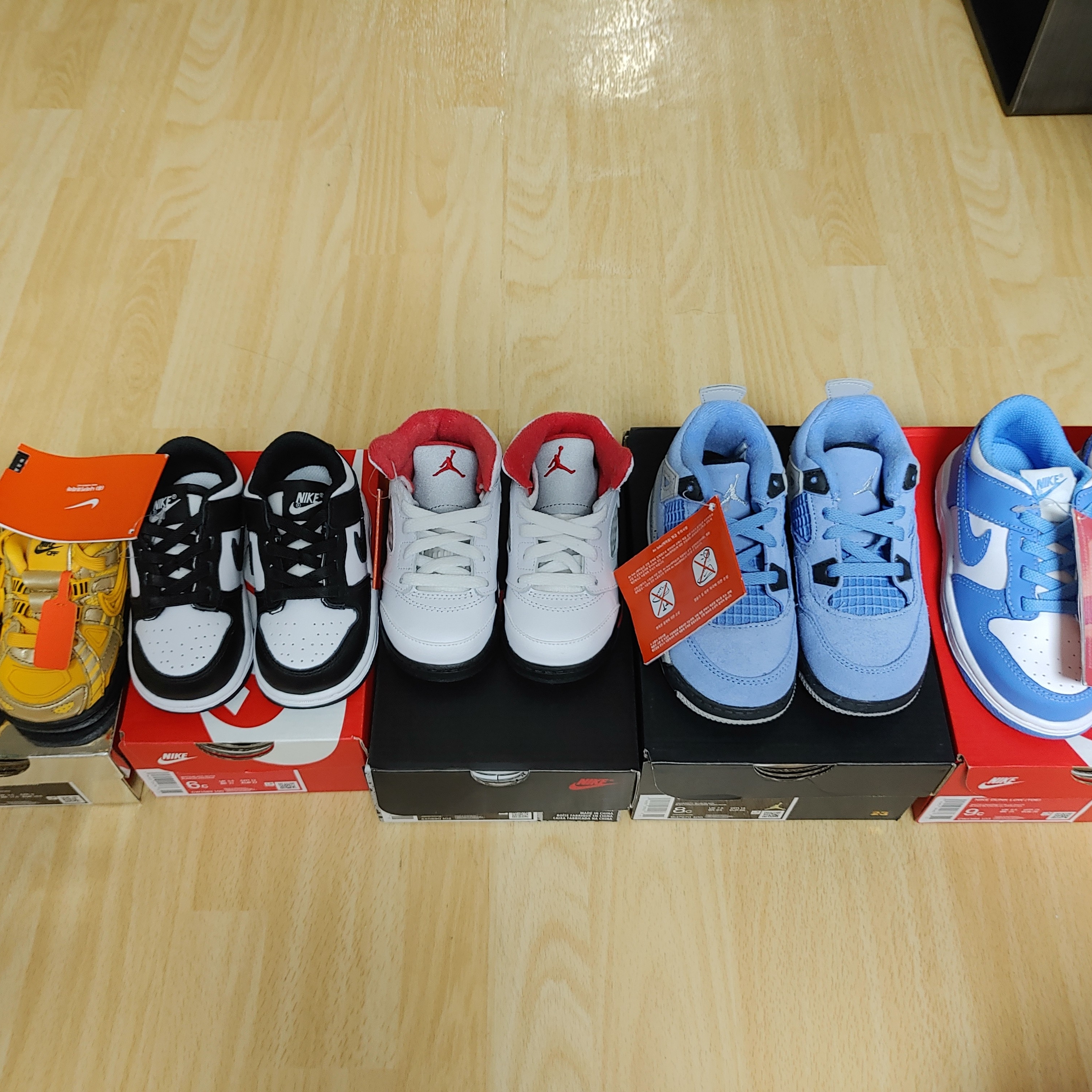 (TD) Nike Dunk Low Black, (TD) Nike Dunk Low University Blue 착용 스타일
