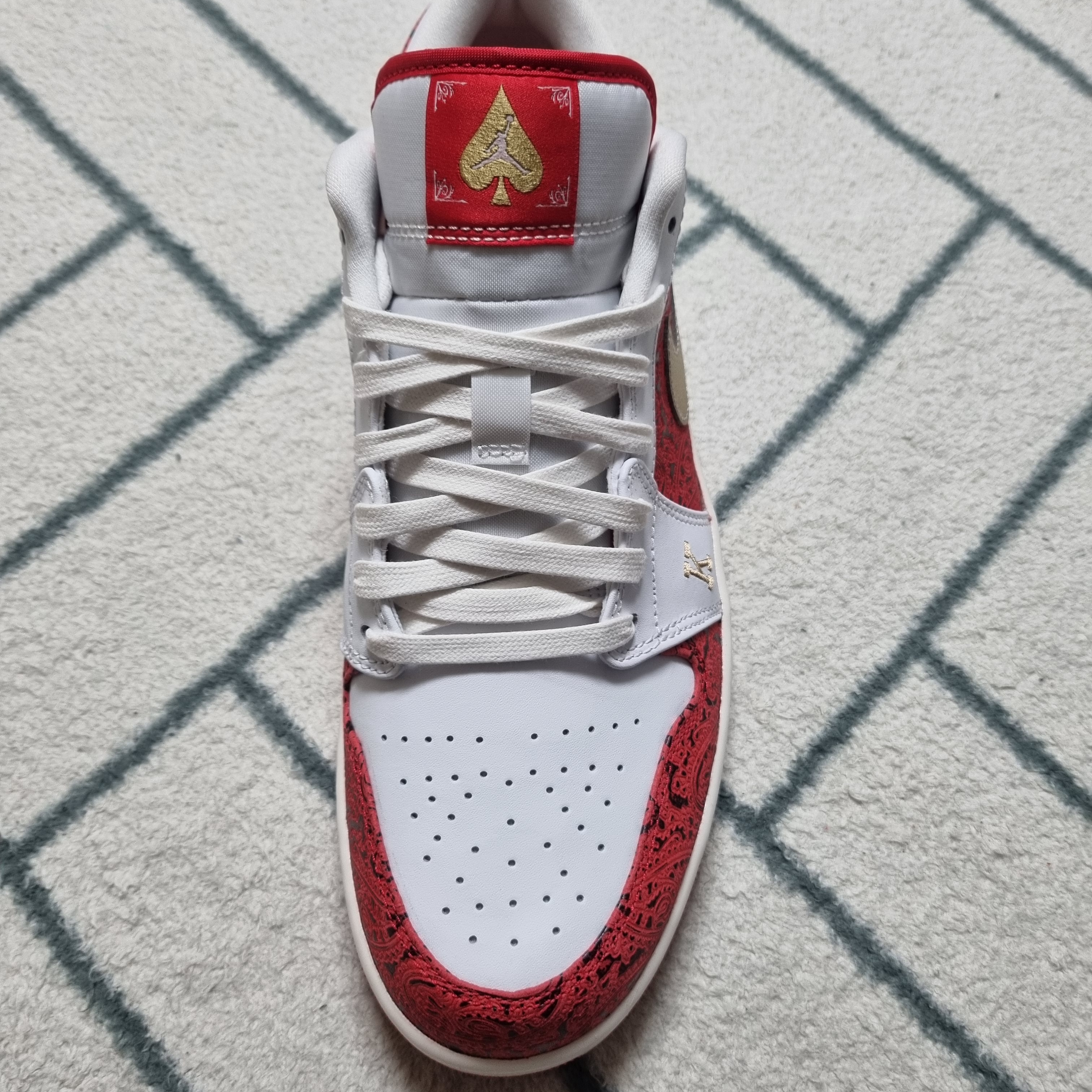 Jordan 1 Low SE Spades 착용 스타일 - 1