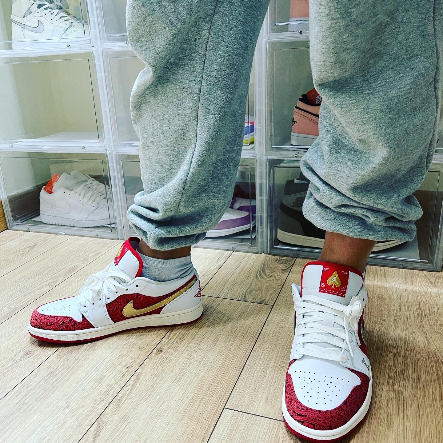 Jordan 1 Low SE Spades 착용 스타일 - 2