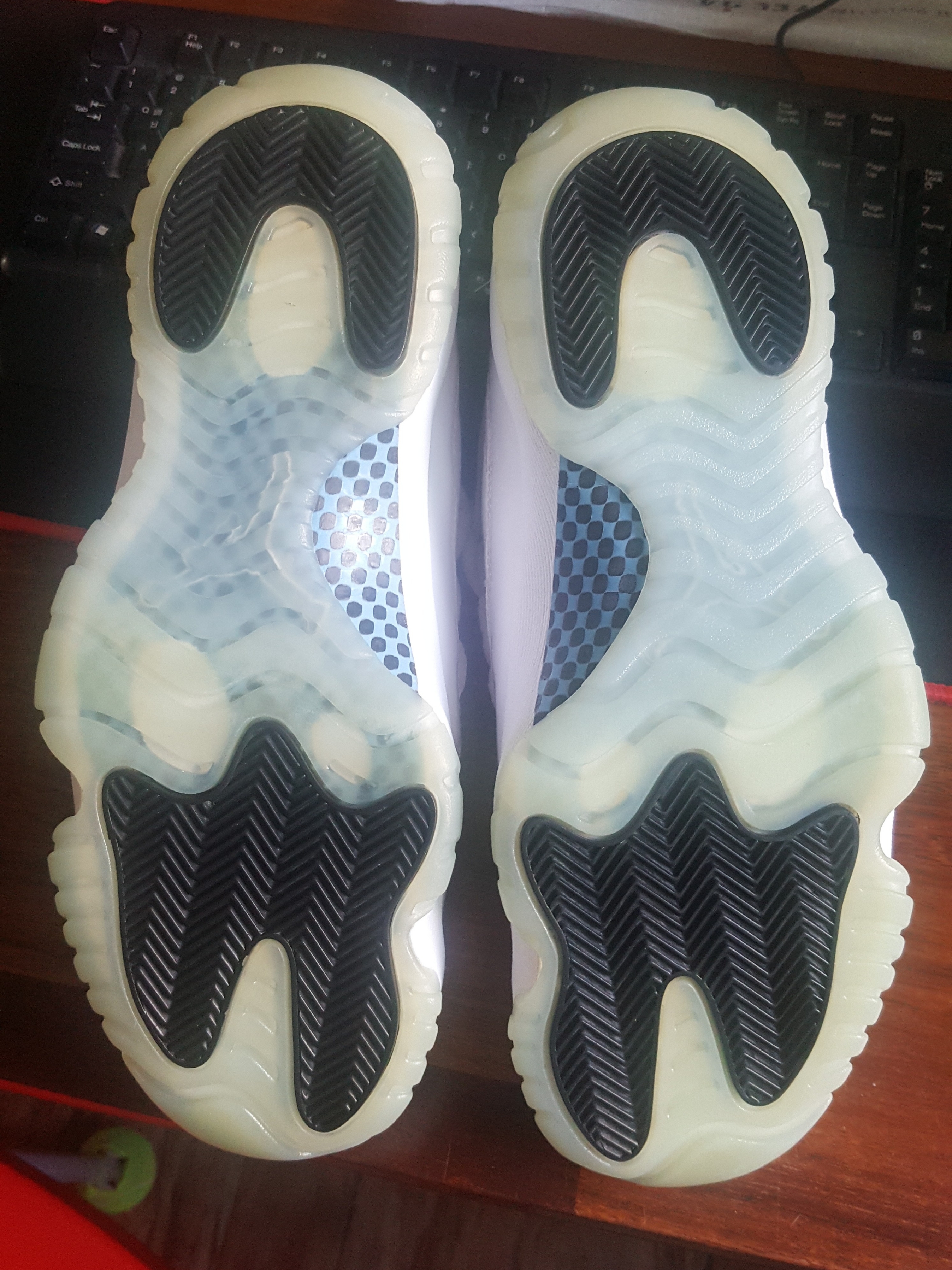 Jordan 11 Retro Legend Blue 2014 착용 스타일
