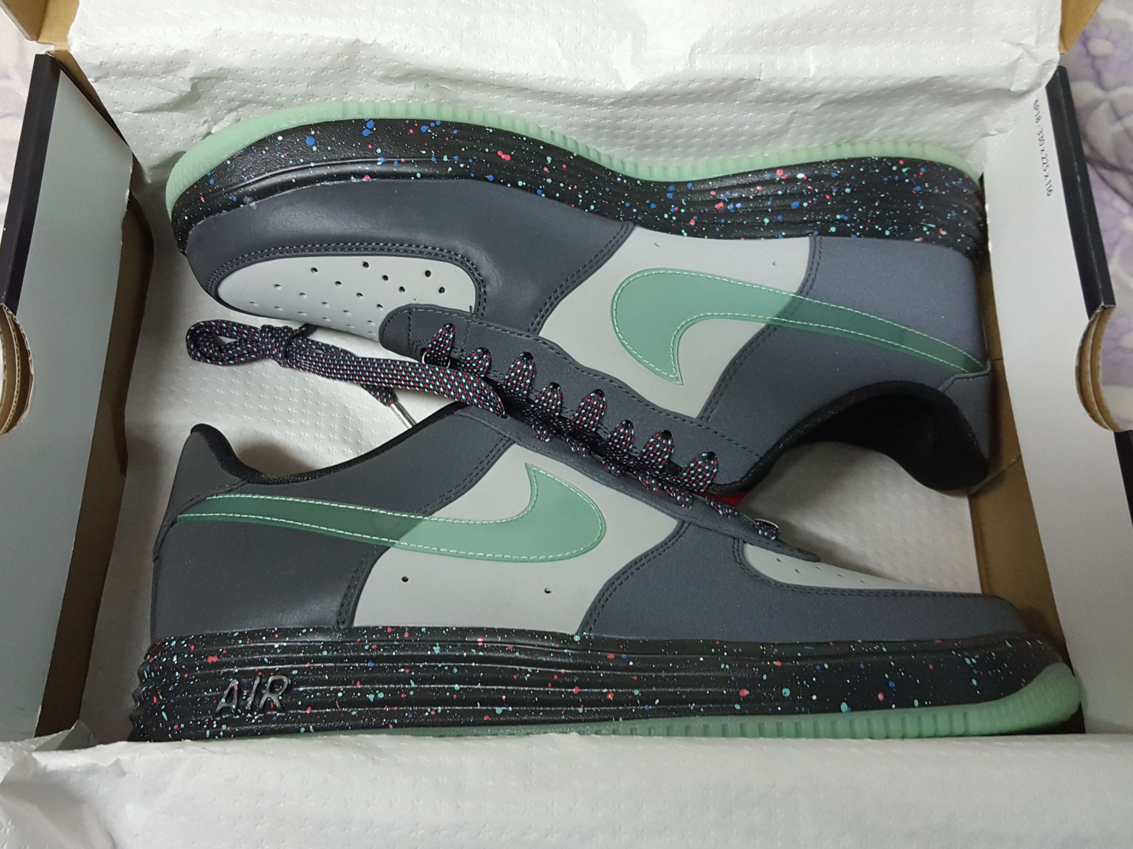 Nike Lunar Force 1 Low Year of the Horse Wolf Grey 착용 스타일 - 1