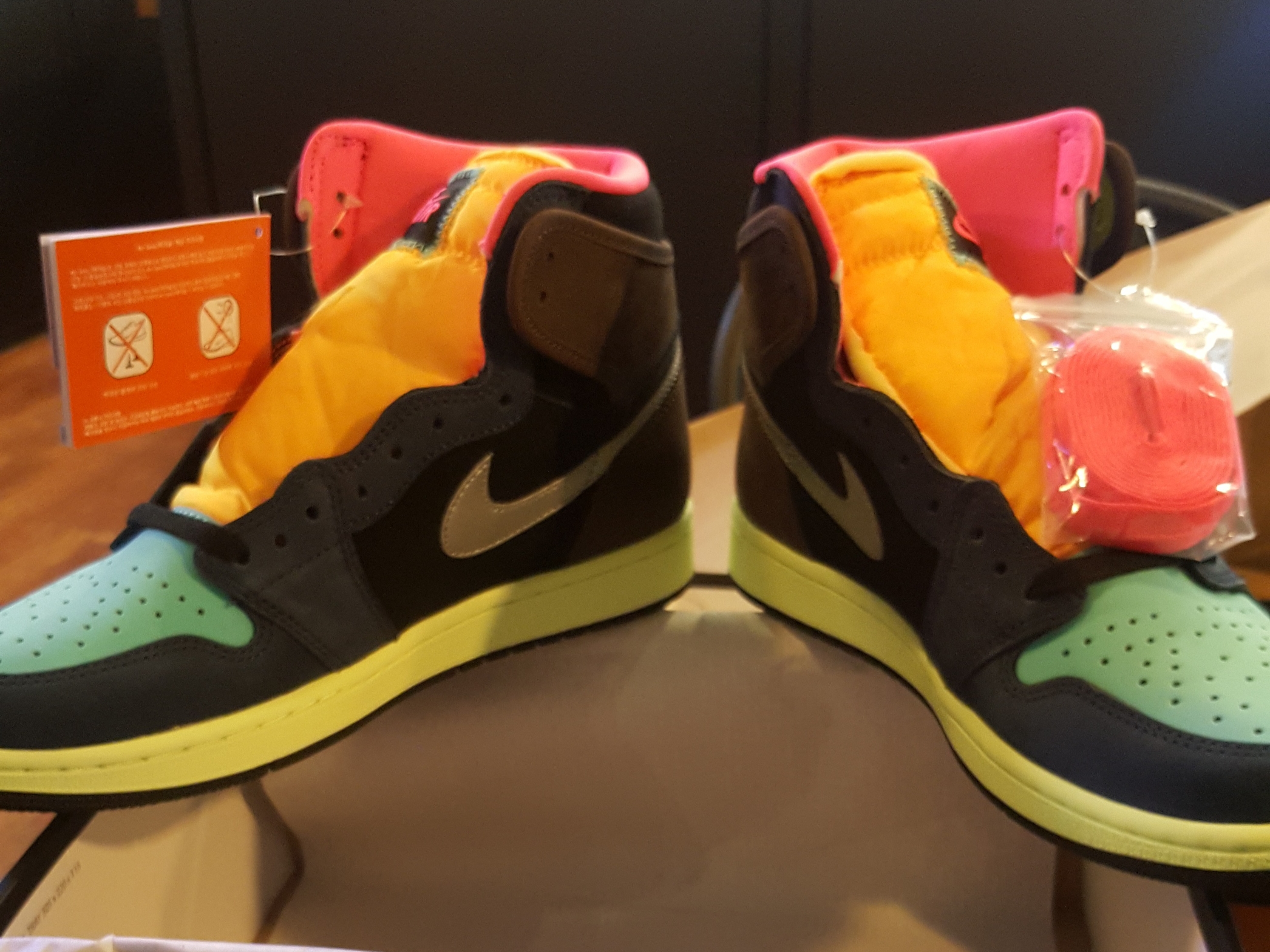 Jordan 1 Retro High Baroque Brown 착용 스타일 - 2